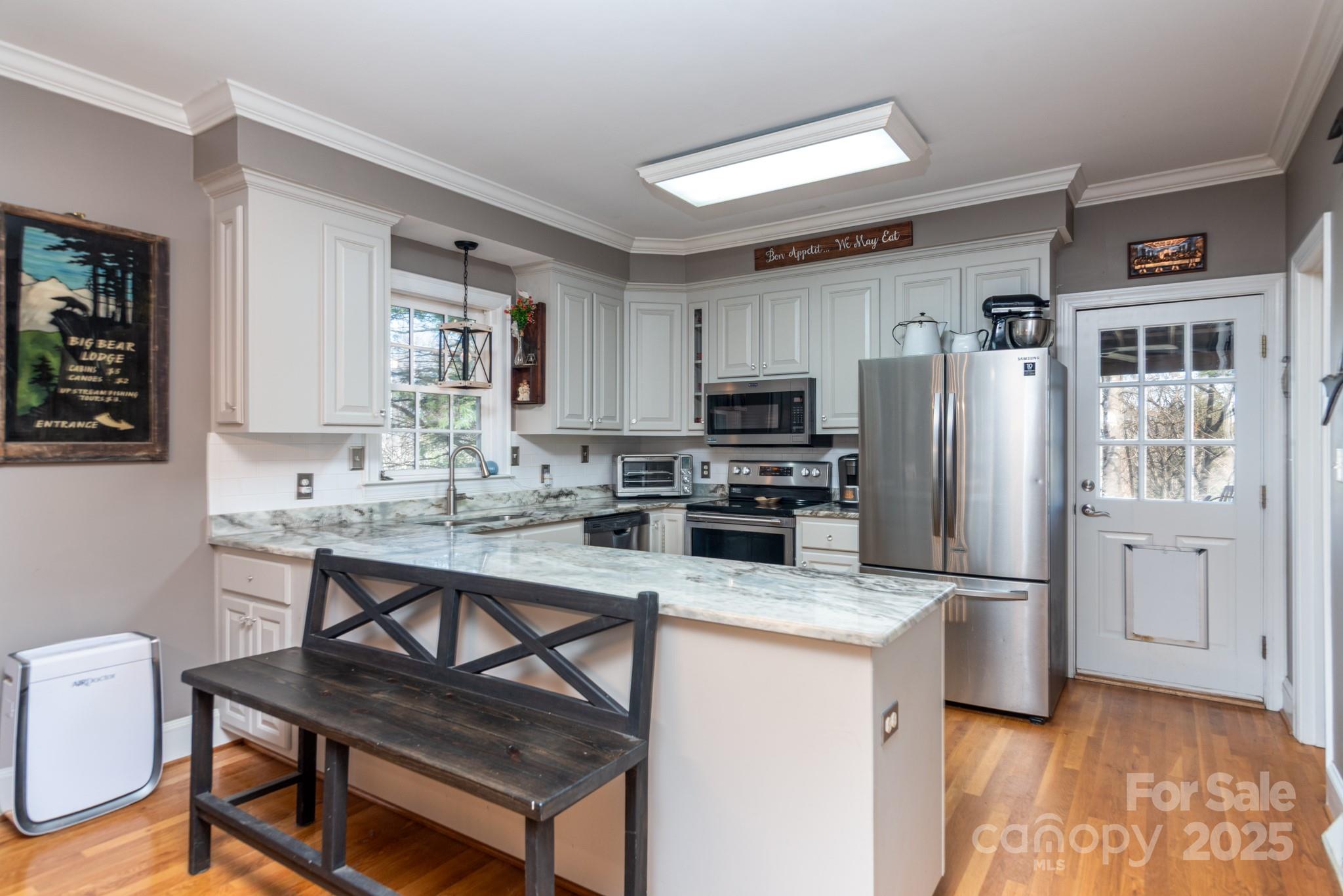 21 Maple Leaf Lane Glade Valley NC 28627
