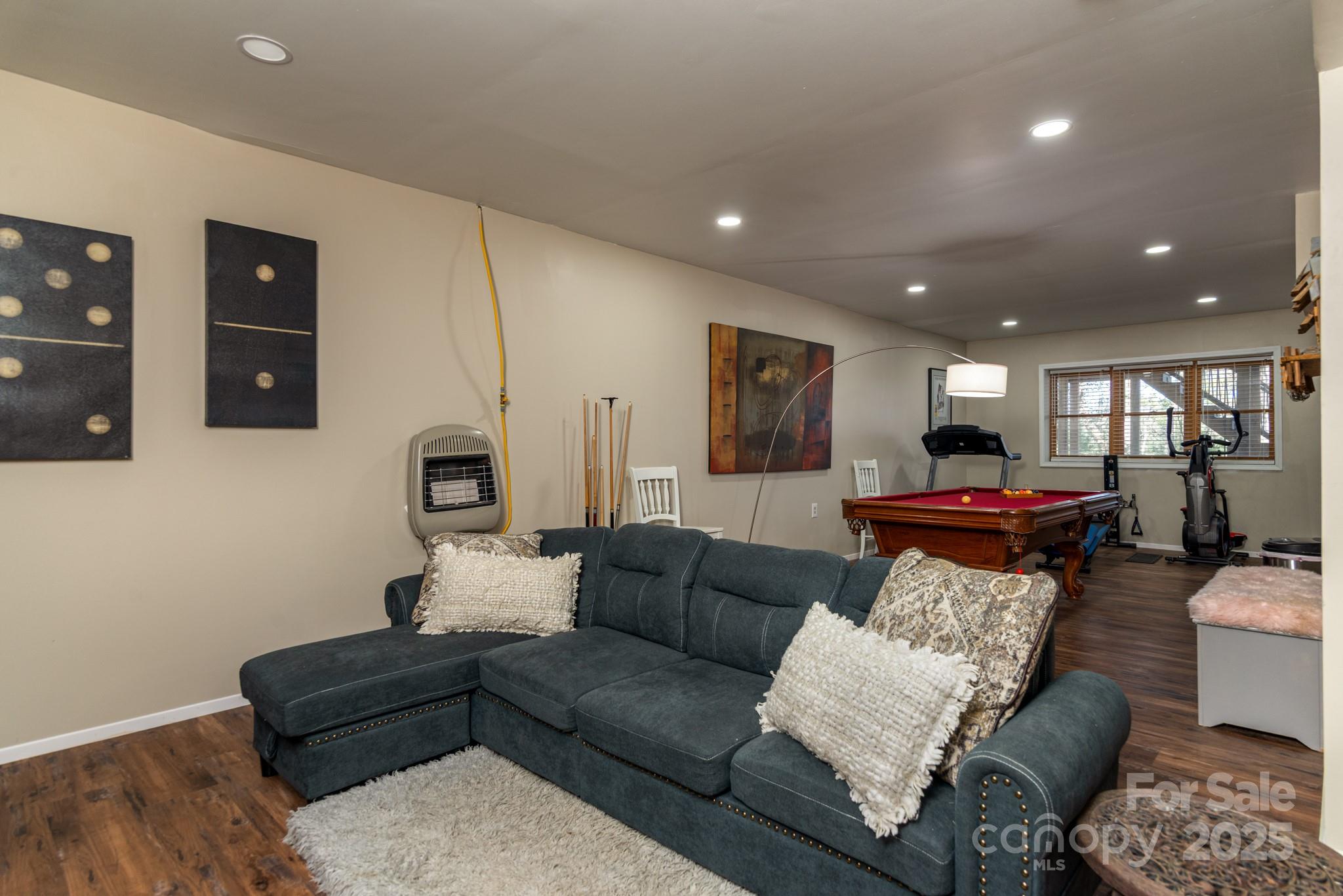 21 Maple Leaf Lane Glade Valley NC 28627