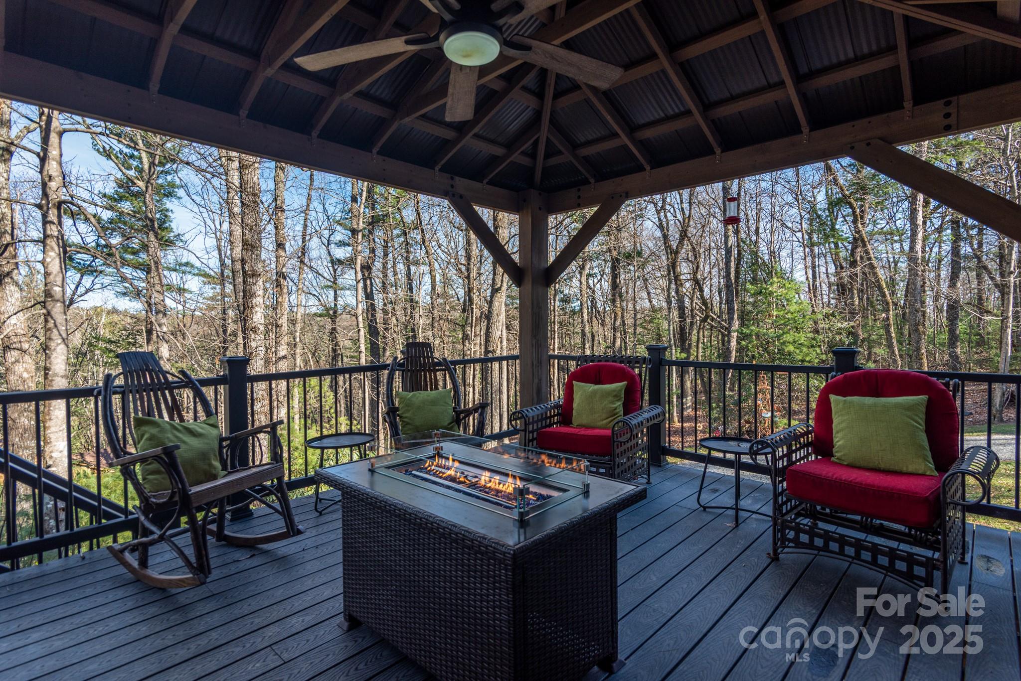21 Maple Leaf Lane Glade Valley NC 28627