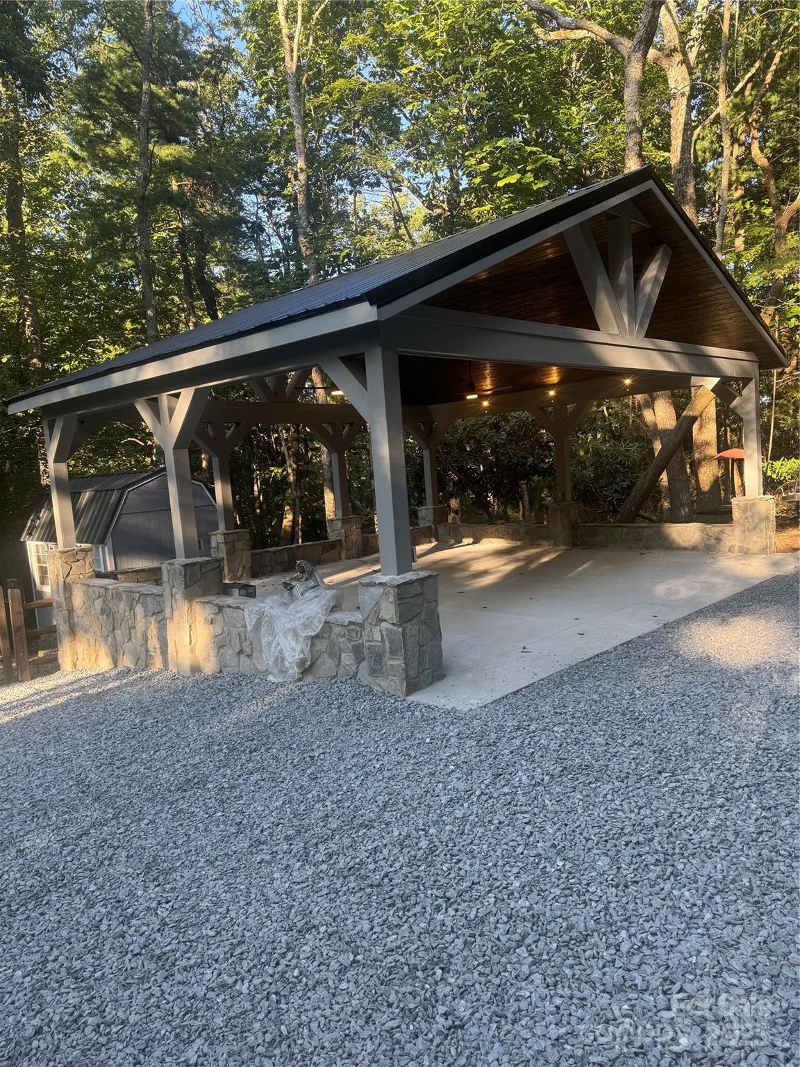 21 Maple Leaf Lane Glade Valley NC 28627