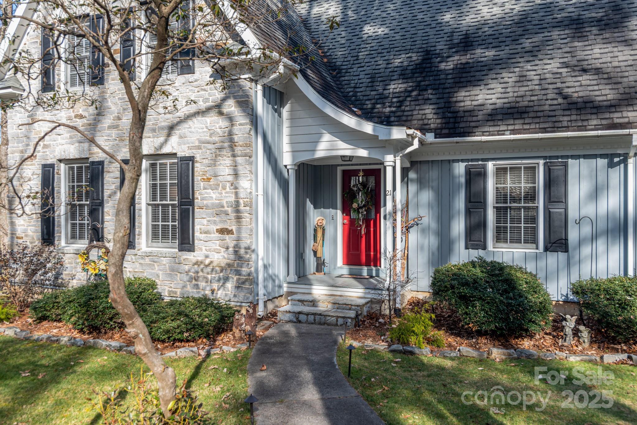 21 Maple Leaf Lane Glade Valley NC 28627
