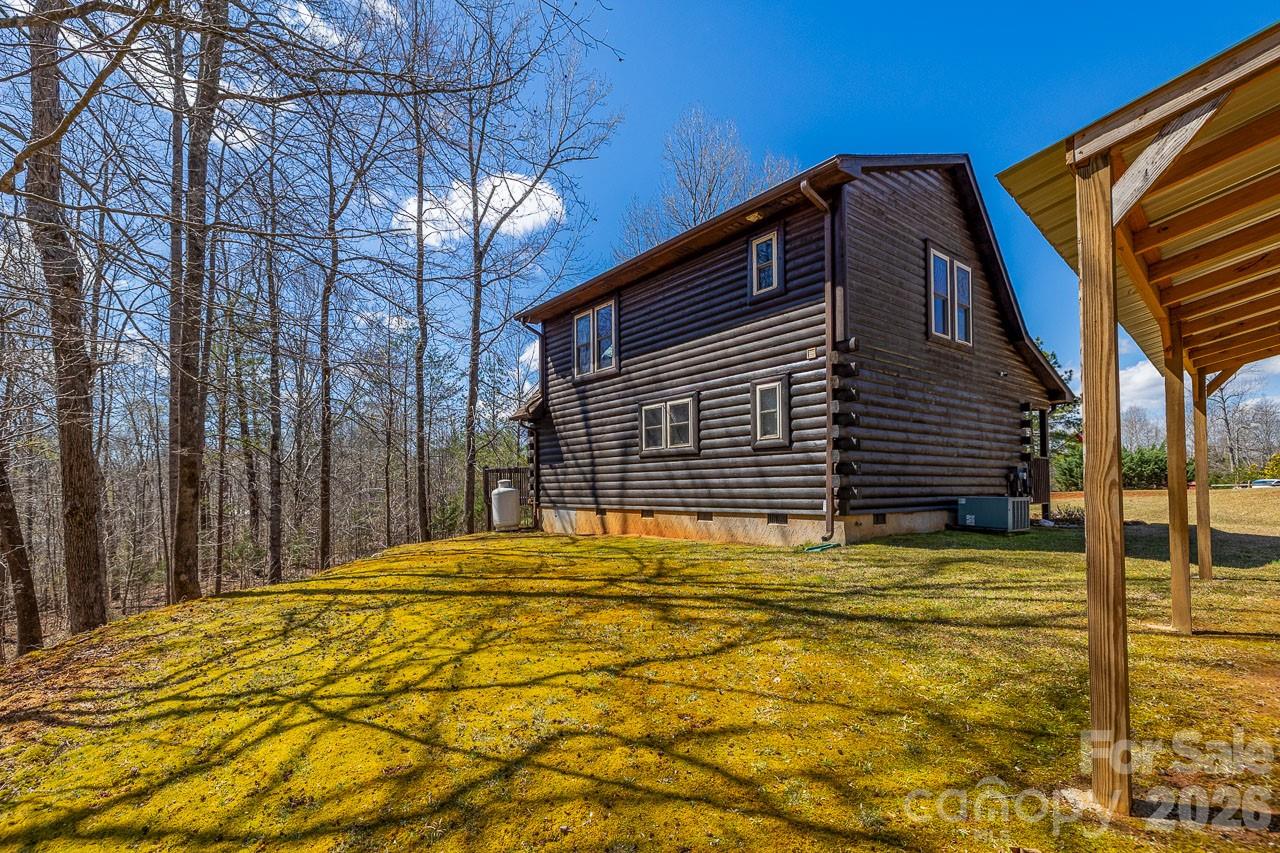 1972 River Crest Parkway Rutherfordton NC 28139