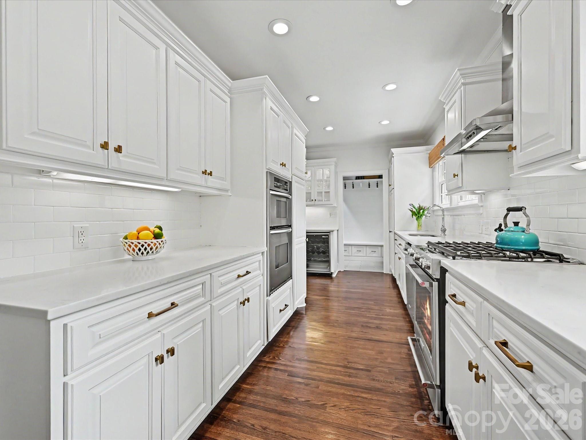 2001 Beverly Drive Charlotte NC 28207
