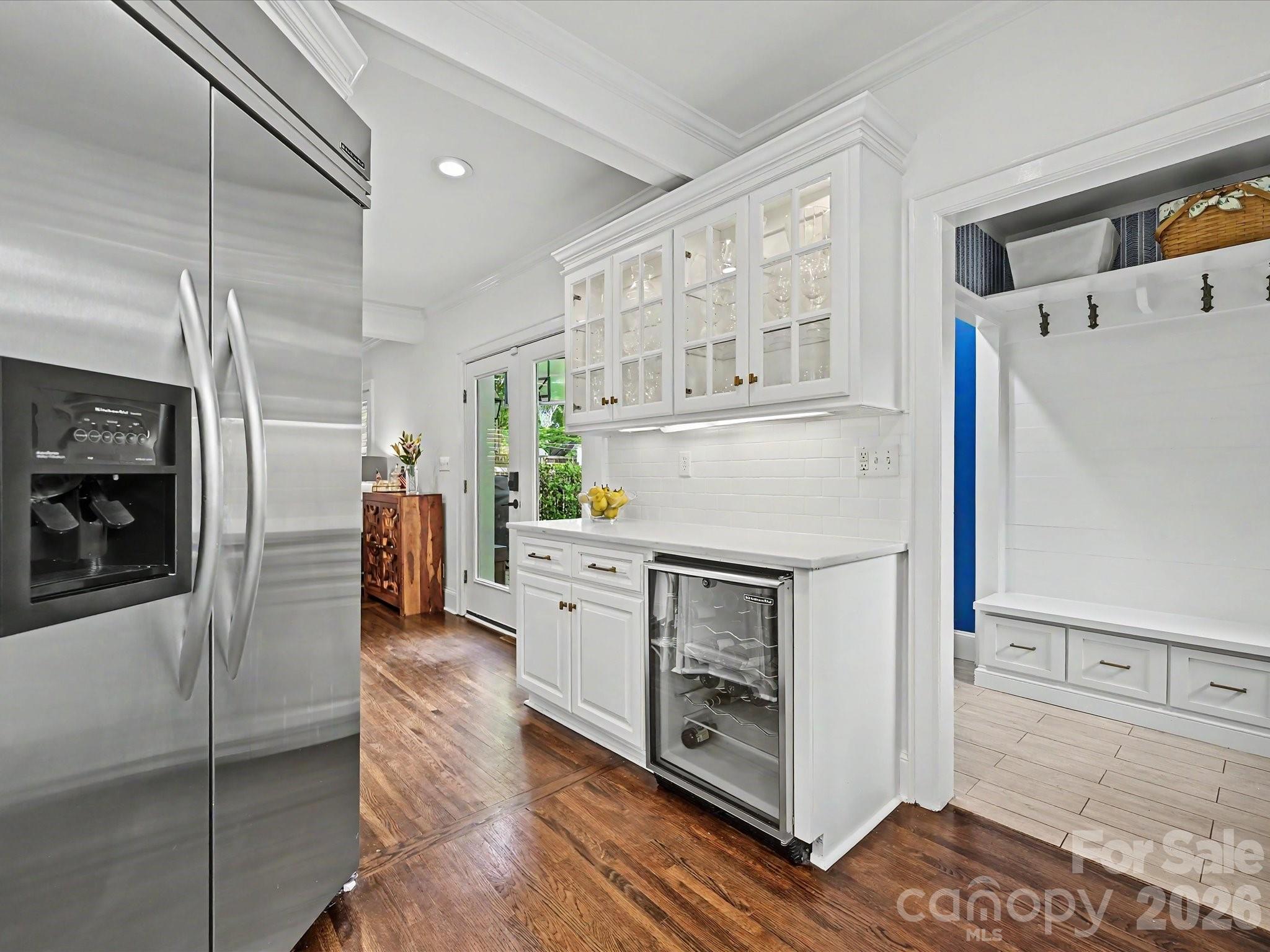 2001 Beverly Drive Charlotte NC 28207