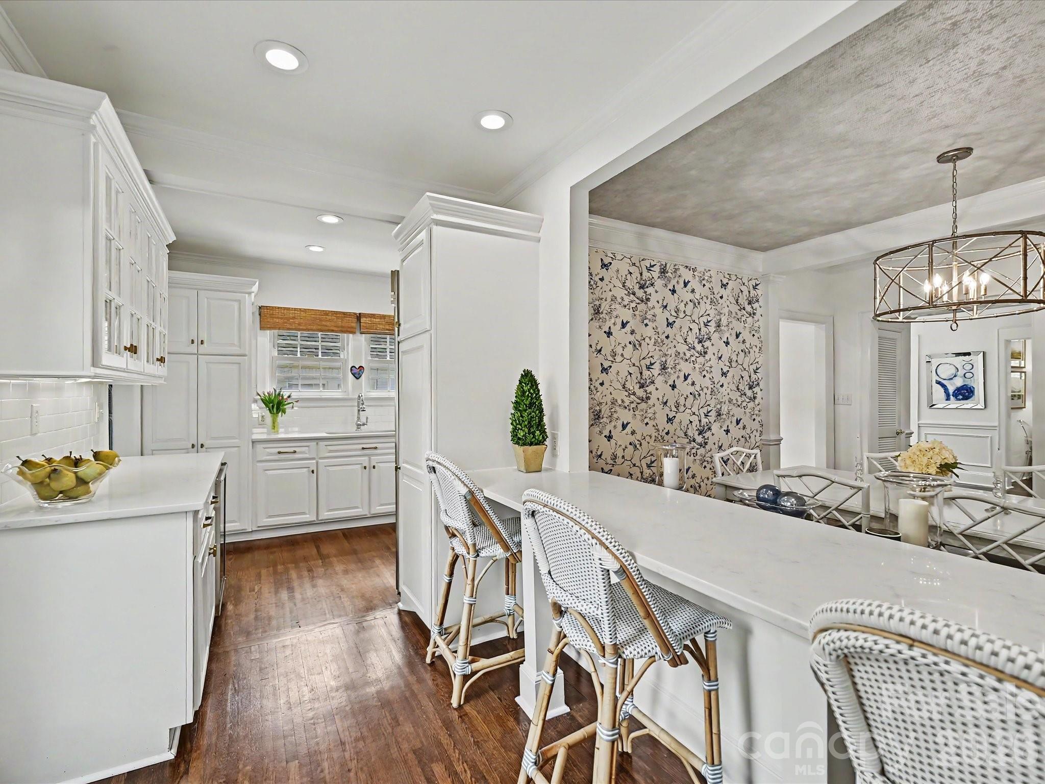 2001 Beverly Drive Charlotte NC 28207