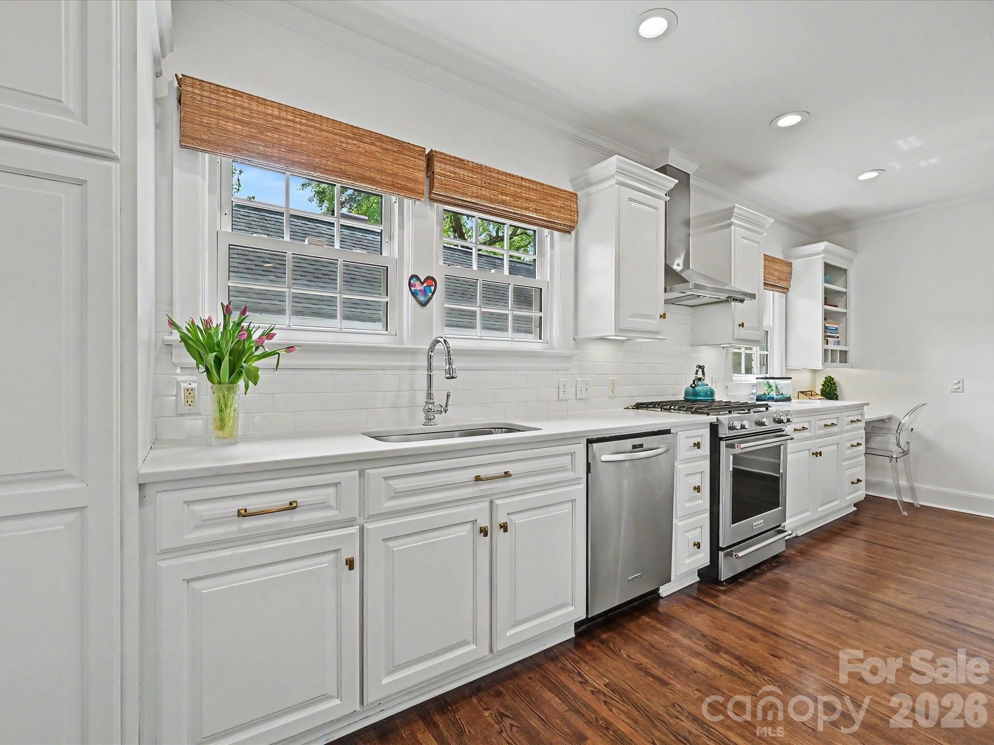 2001 Beverly Drive Charlotte NC 28207