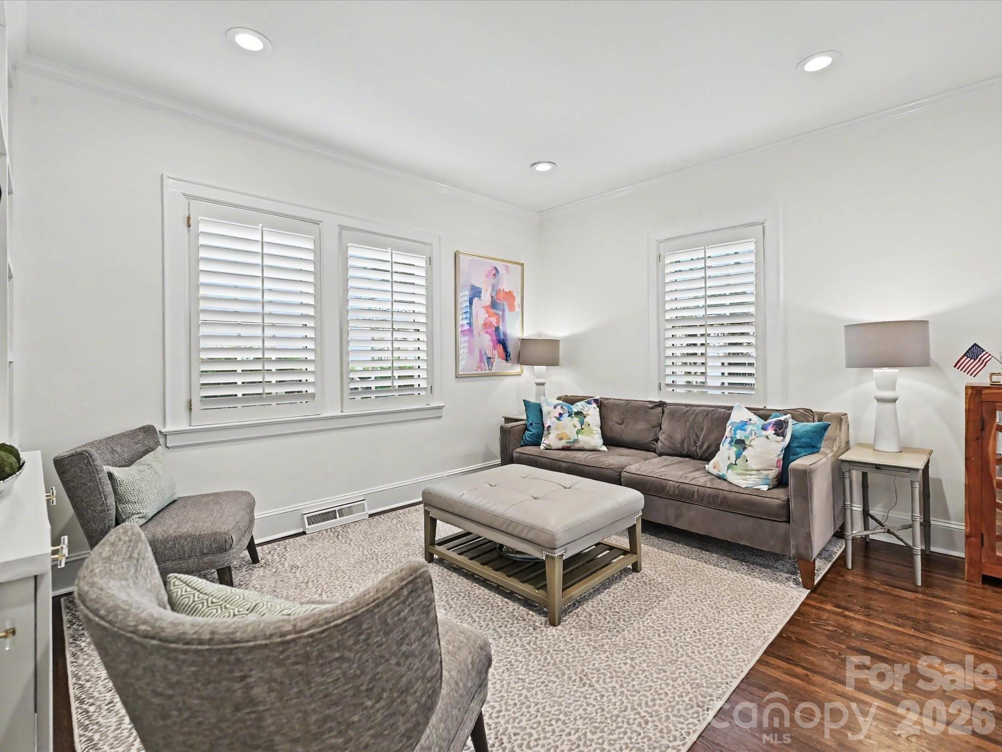 2001 Beverly Drive Charlotte NC 28207