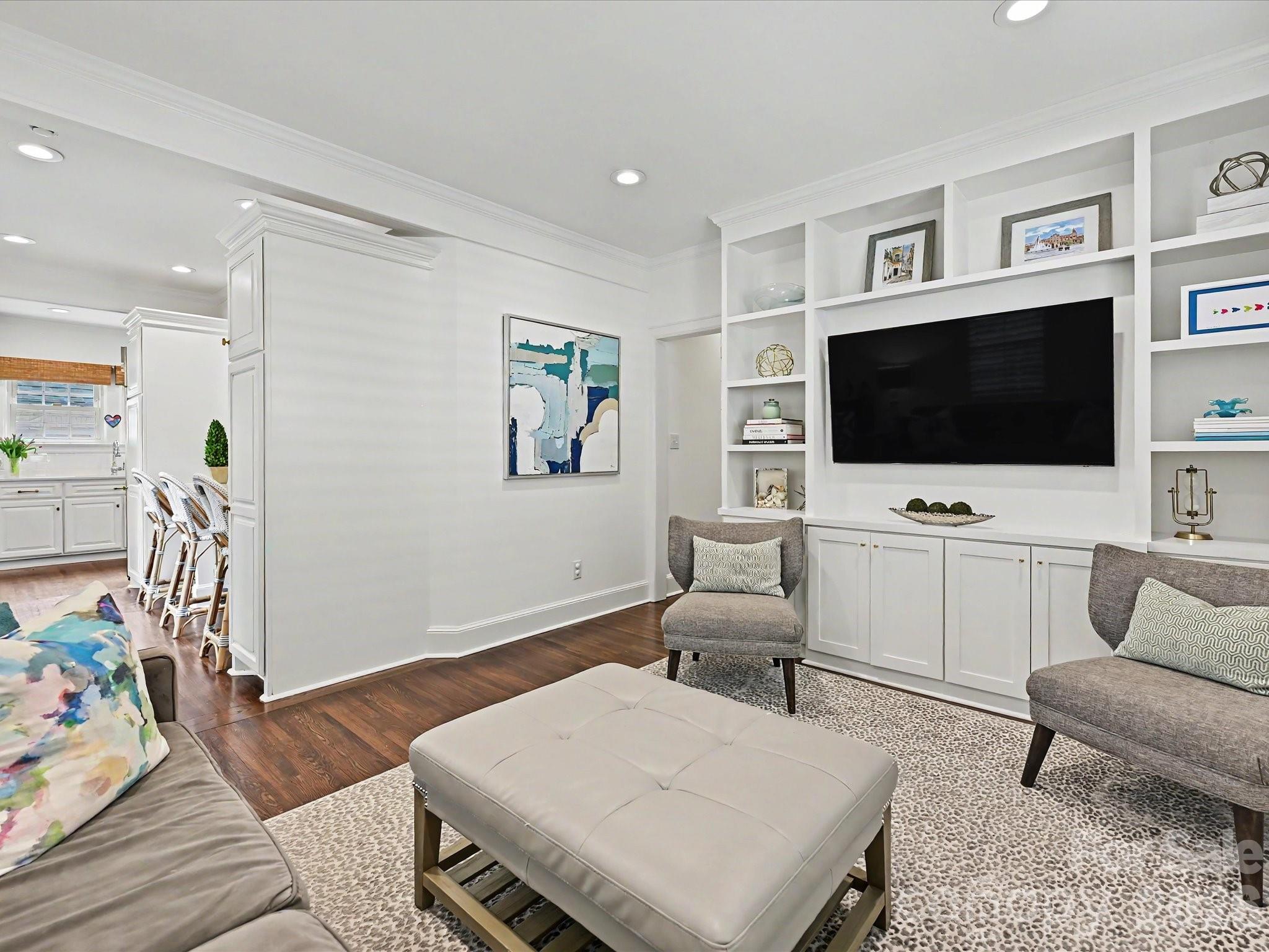 2001 Beverly Drive Charlotte NC 28207