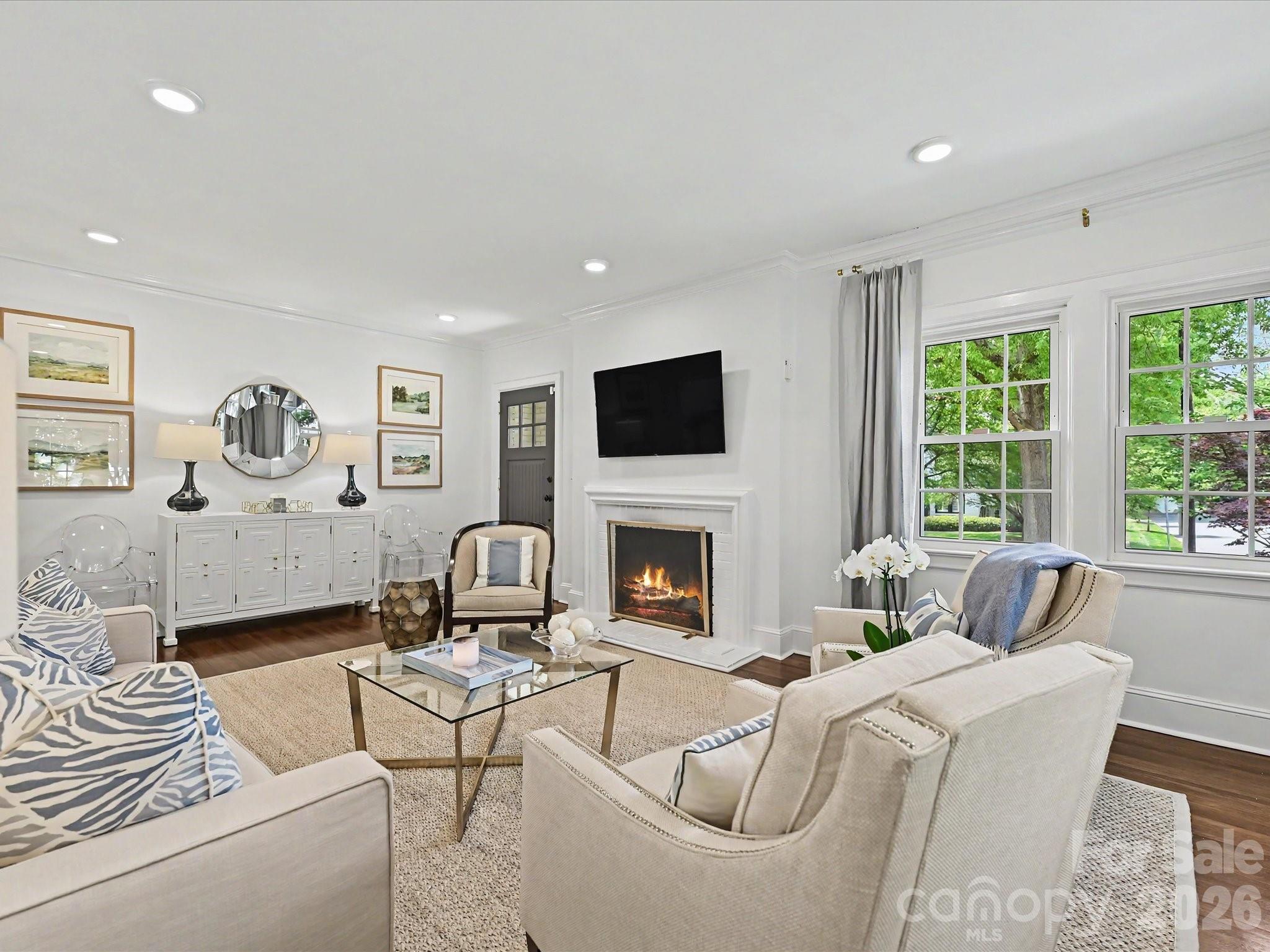 2001 Beverly Drive Charlotte NC 28207