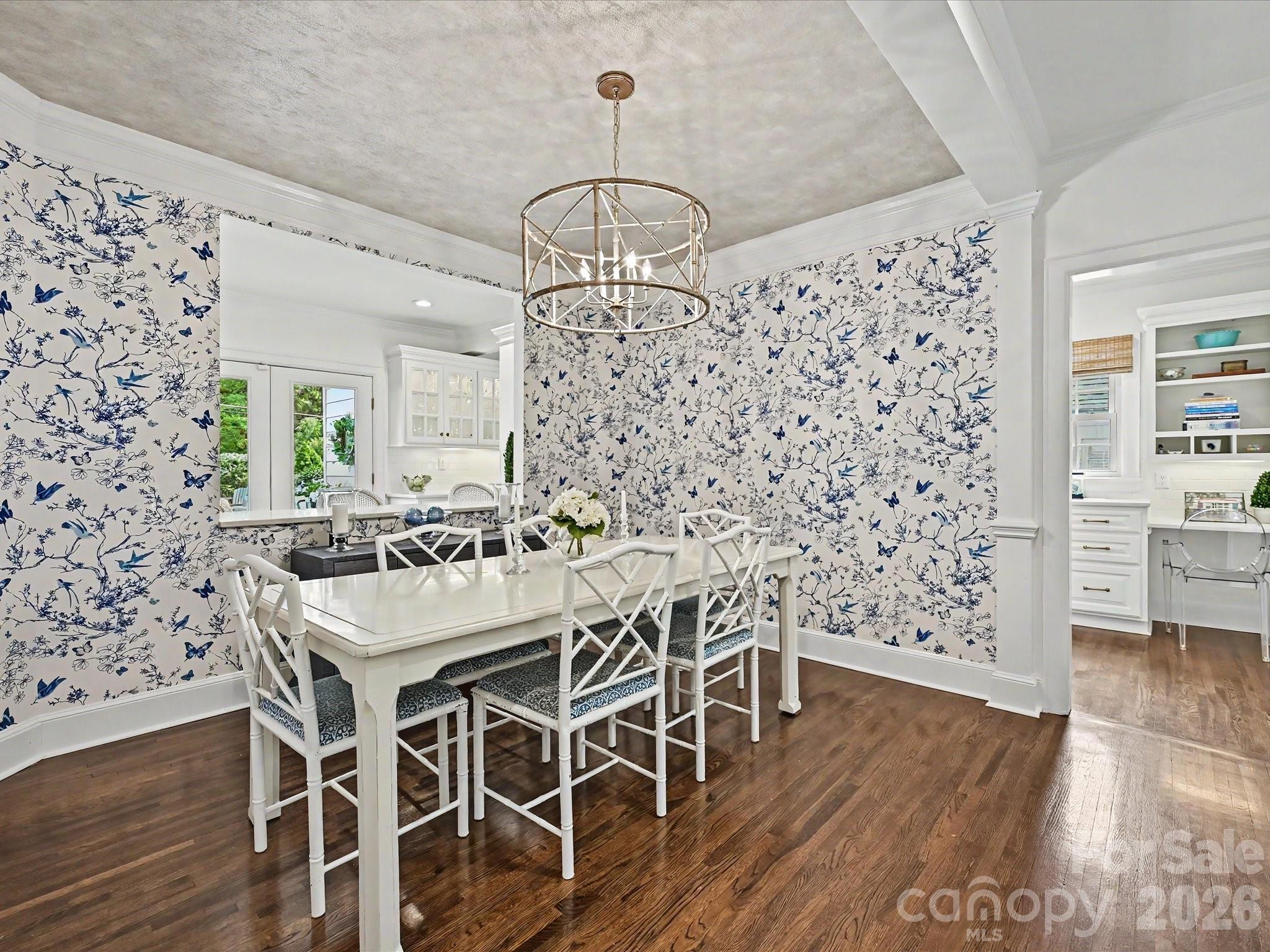 2001 Beverly Drive Charlotte NC 28207
