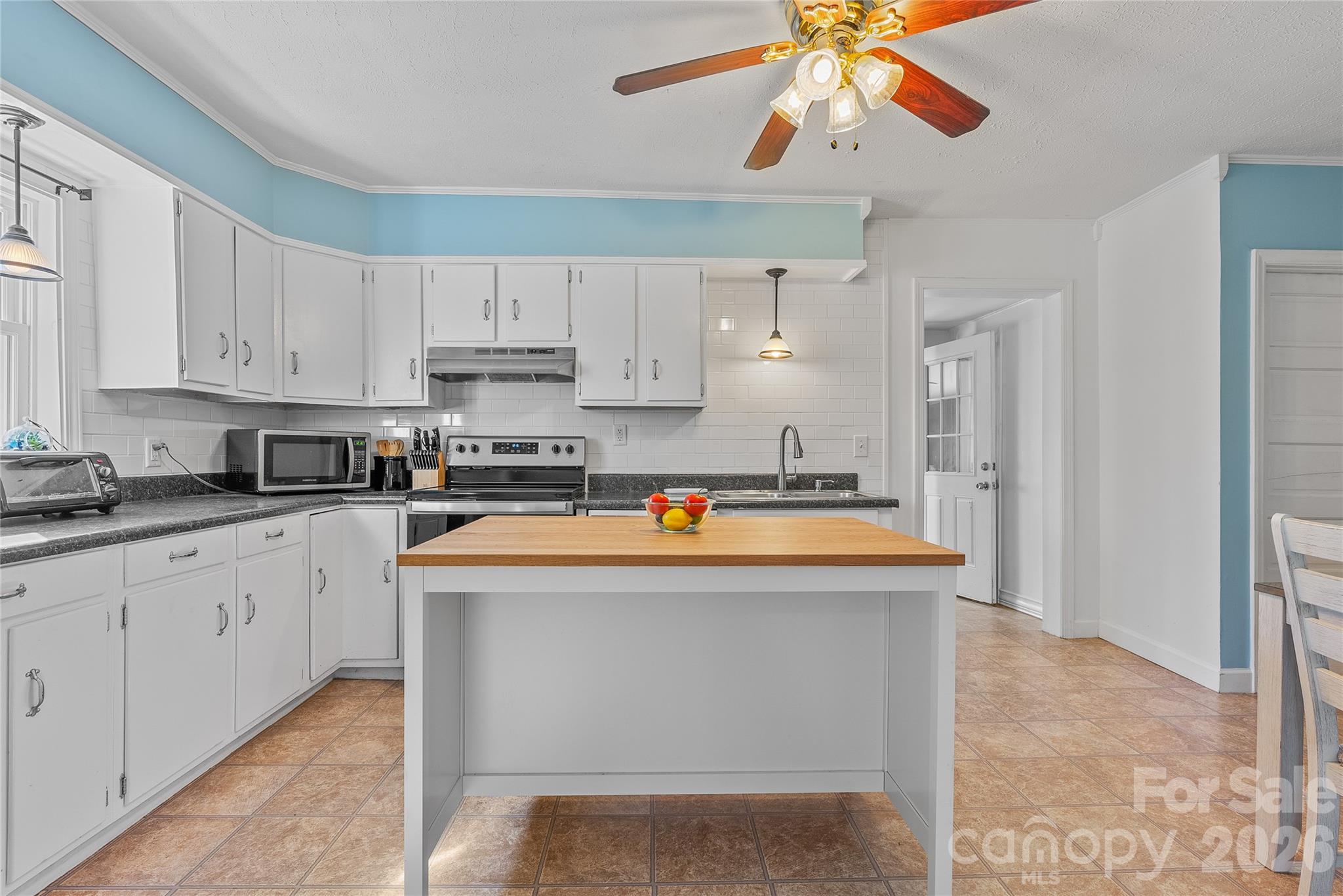 21 Ben Owenby Road Fairview NC 28730