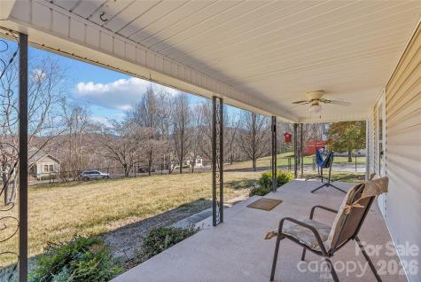 21 Ben Owenby Road Fairview NC 28730