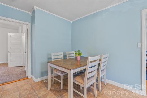 21 Ben Owenby Road Fairview NC 28730