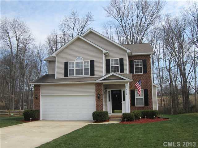 6526 Goldenblush Circle Charlotte NC 28269