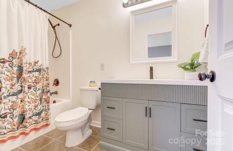 15 Lees Creek Road Asheville NC 28806