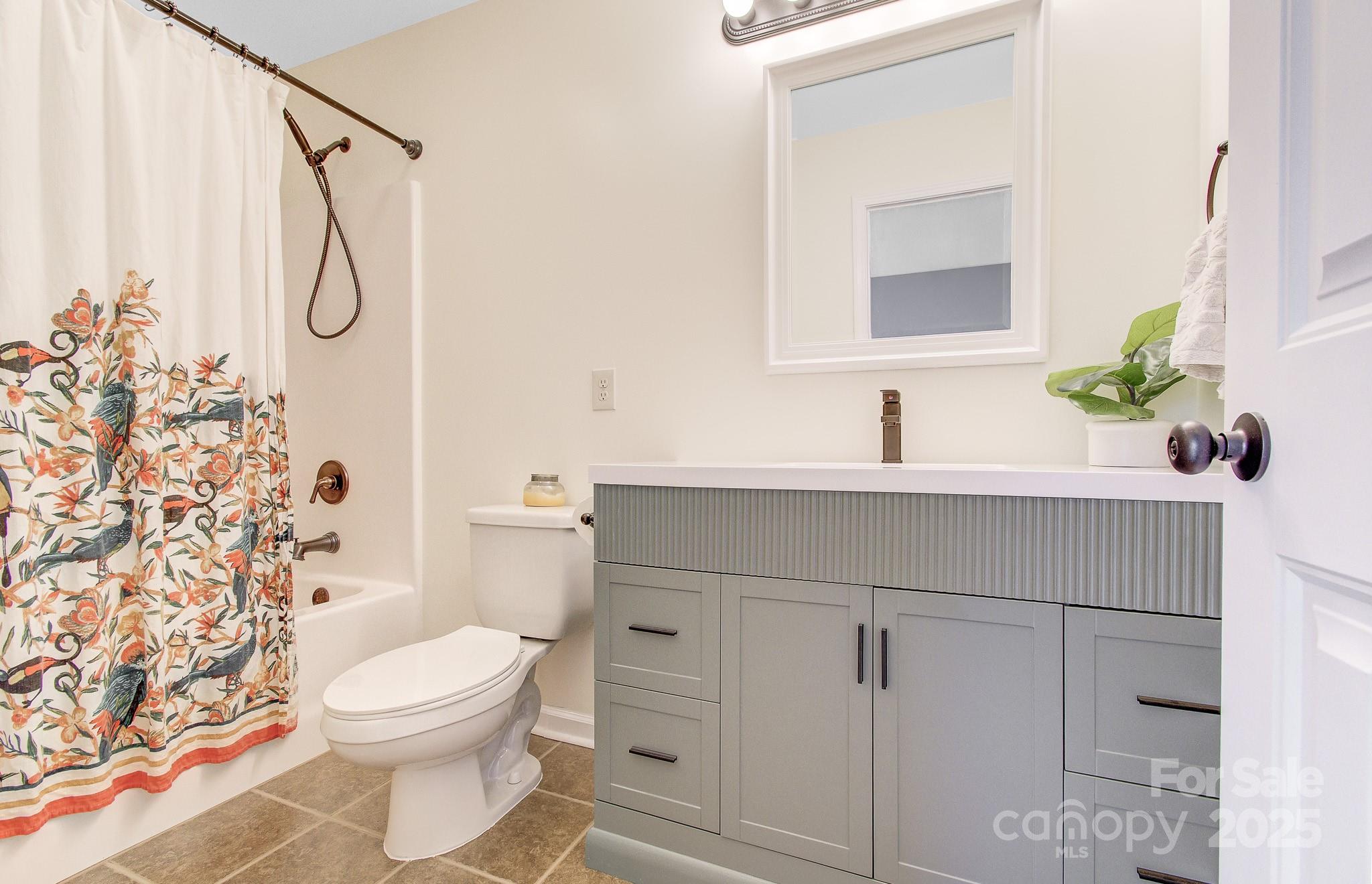 15 Lees Creek Road Asheville NC 28806