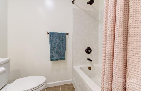 15 Lees Creek Road Asheville NC 28806