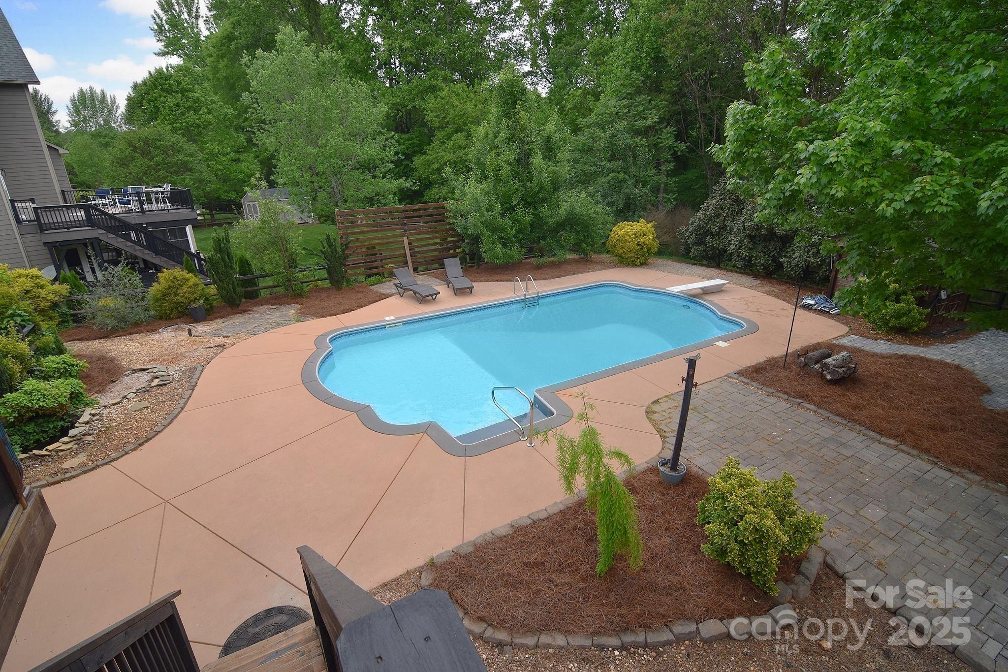 1811 Robbins Meadows Drive Waxhaw NC 28173