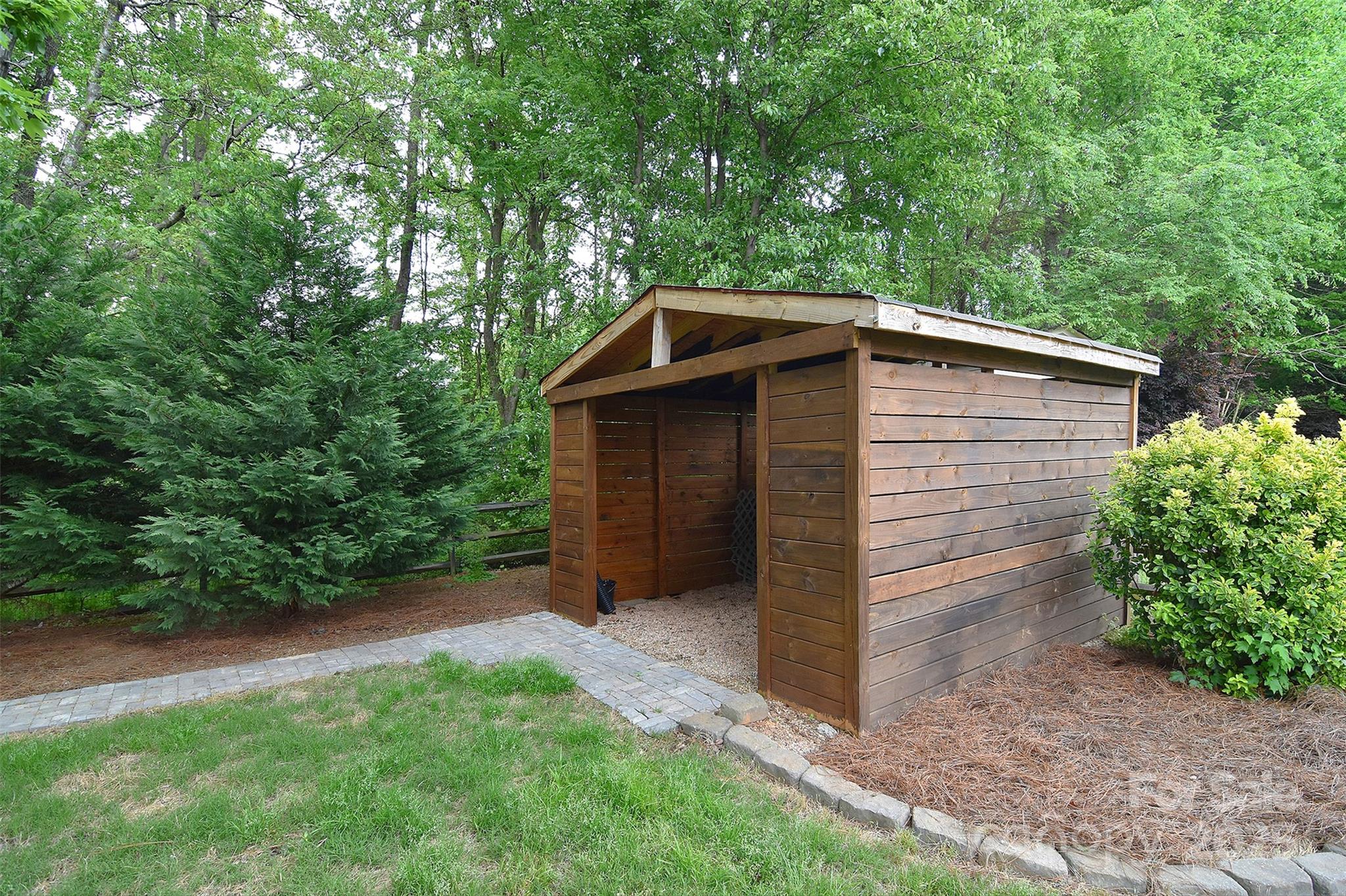 1811 Robbins Meadows Drive Waxhaw NC 28173