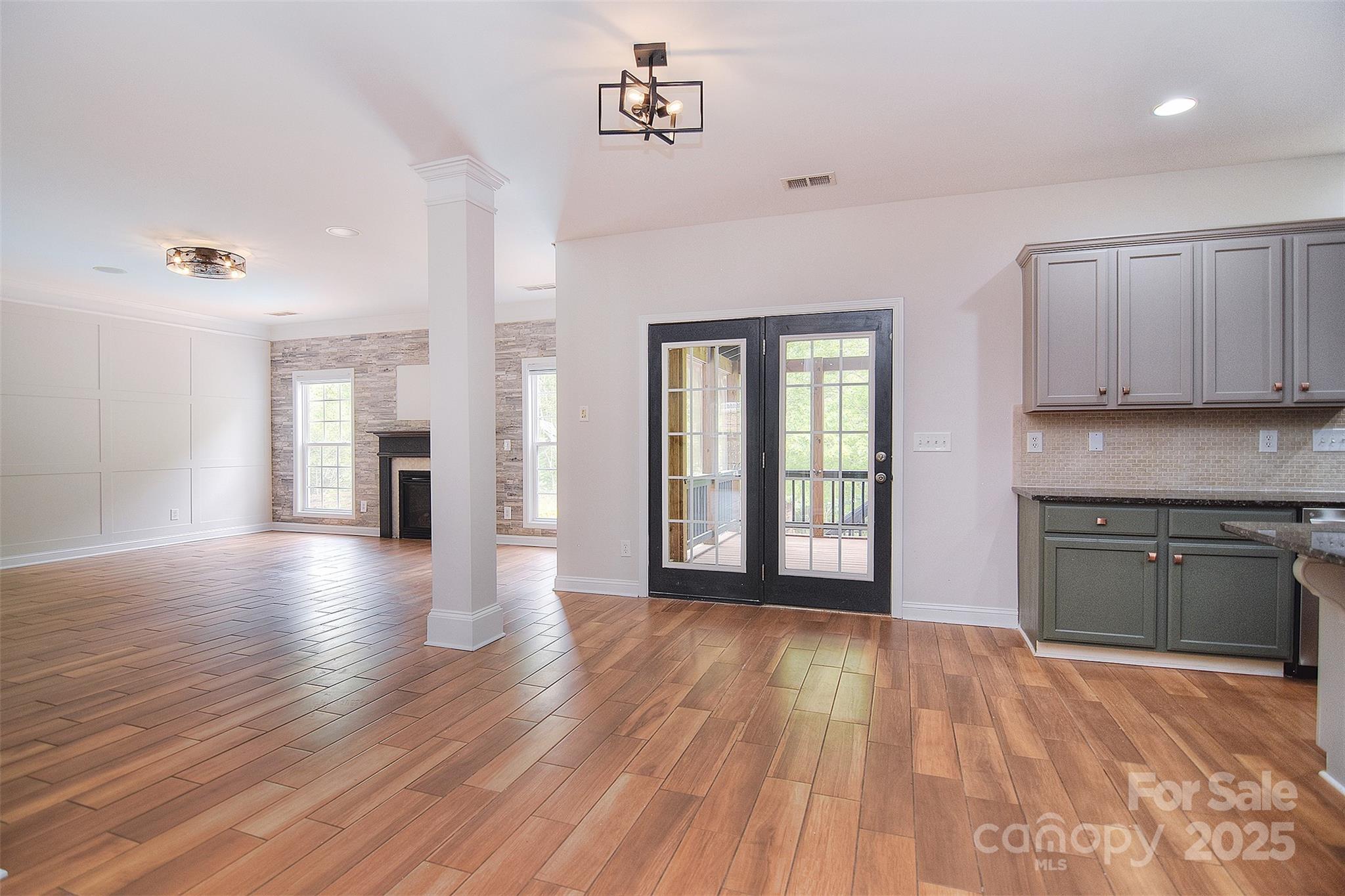 1811 Robbins Meadows Drive Waxhaw NC 28173