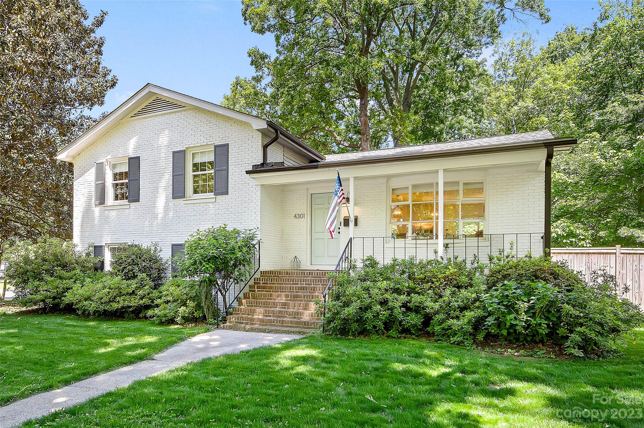 4301 Sudbury Road Charlotte NC 28205