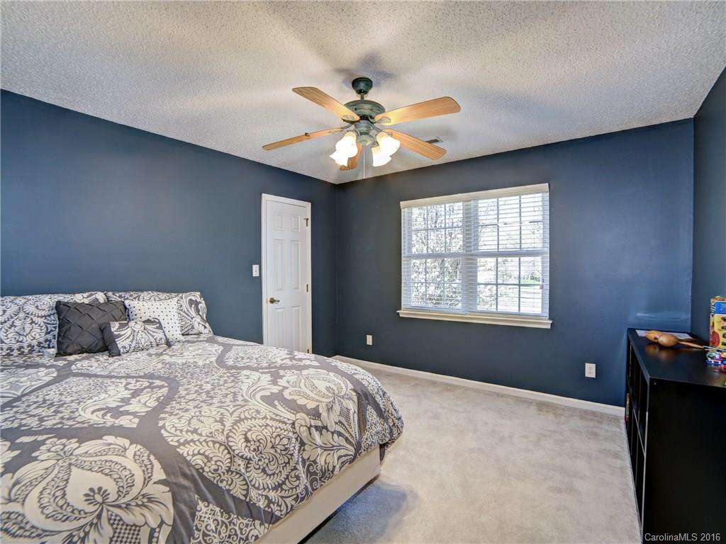 9112 Stoney Corner Lane Charlotte NC 28210