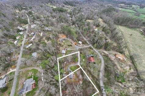 14 Sunny Hollow Lane Fairview NC 28730