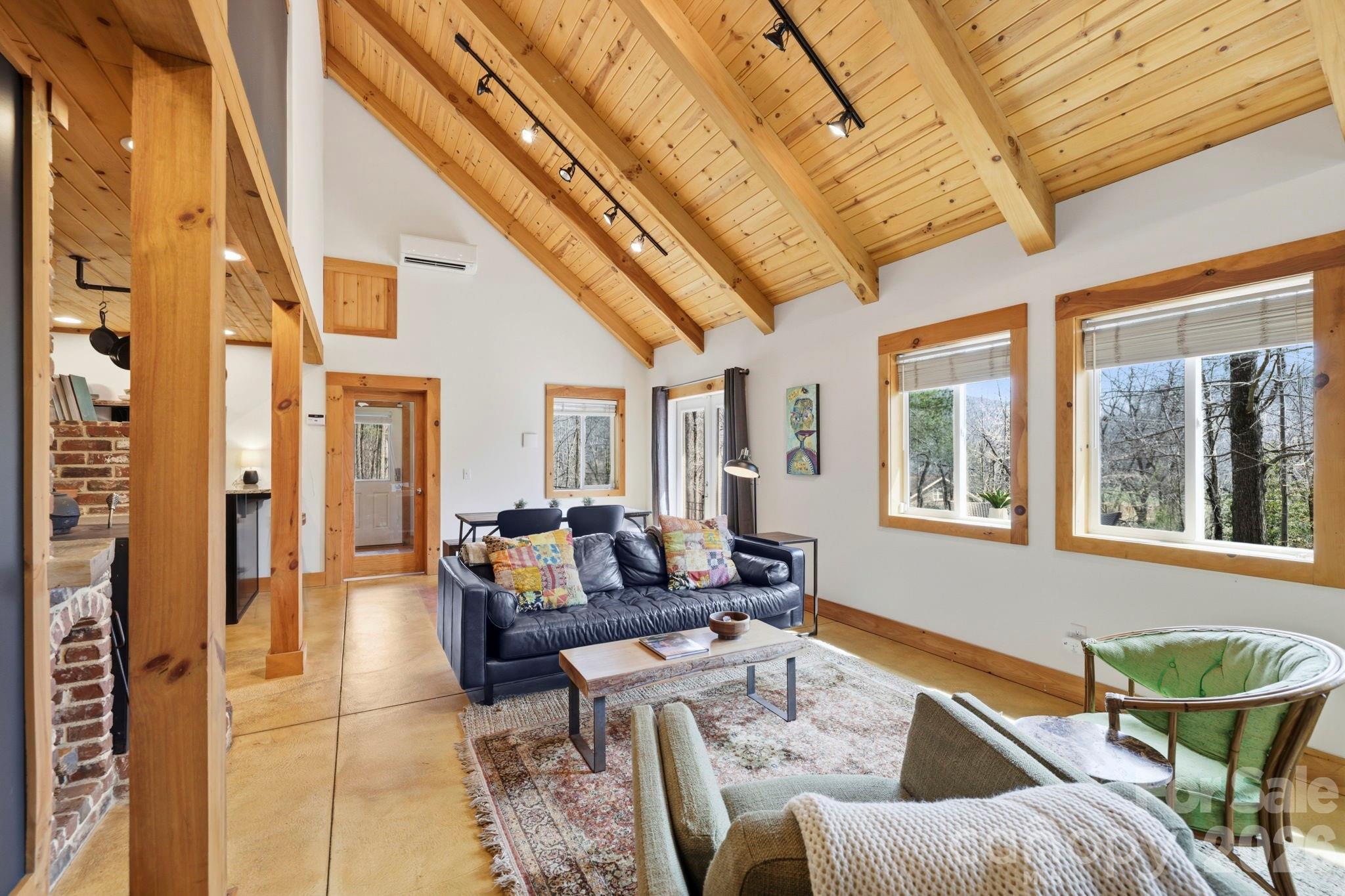 14 Sunny Hollow Lane Fairview NC 28730