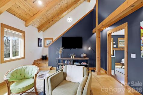 14 Sunny Hollow Lane Fairview NC 28730