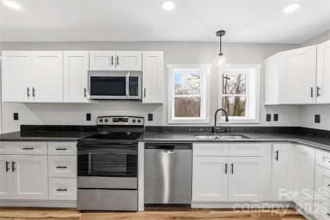 1397 Dutch Cove Road Canton NC 28716