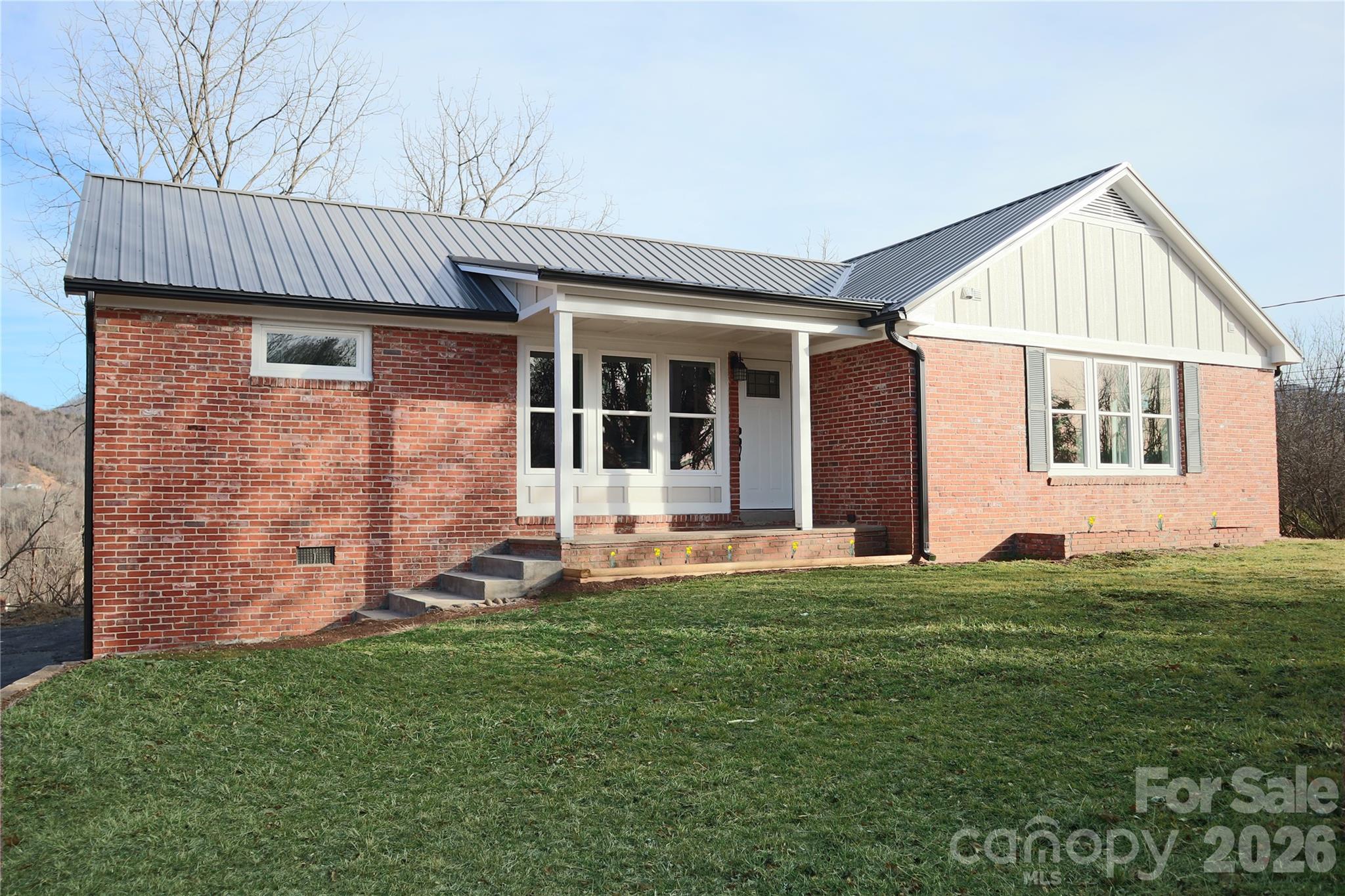 1397 Dutch Cove Road Canton NC 28716