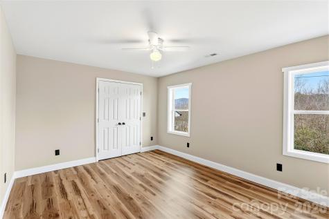1397 Dutch Cove Road Canton NC 28716