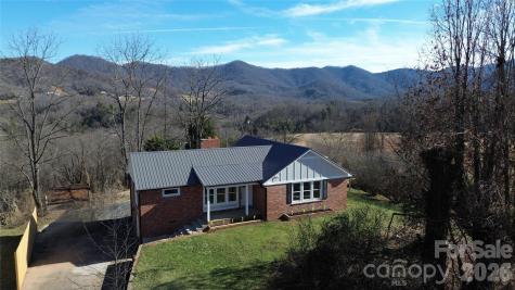 1397 Dutch Cove Road Canton NC 28716