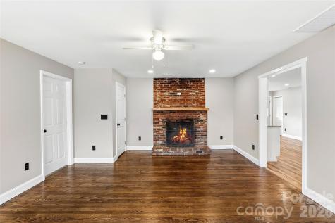 1397 Dutch Cove Road Canton NC 28716