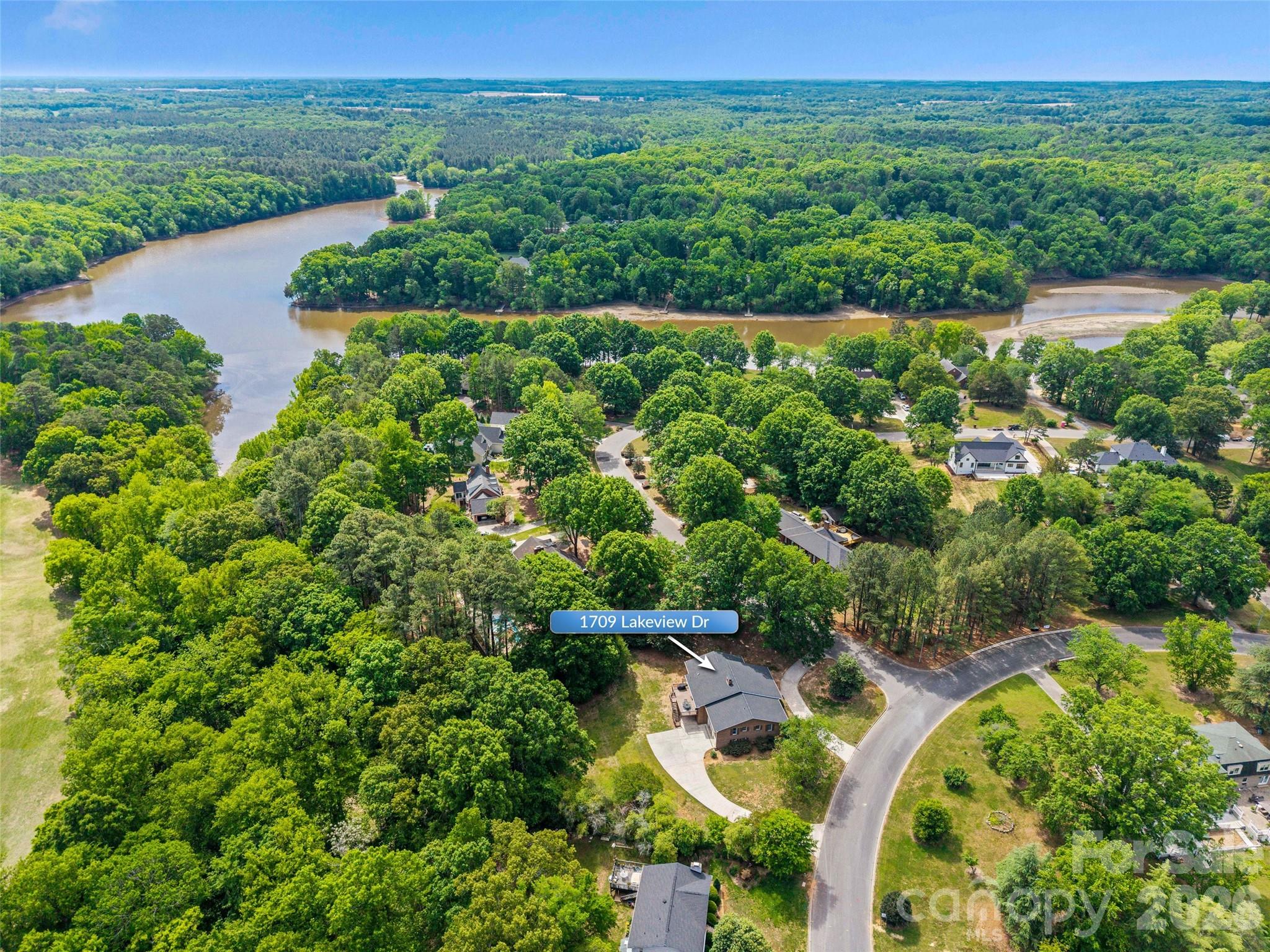 1709 Lakeview Drive Monroe NC 28112