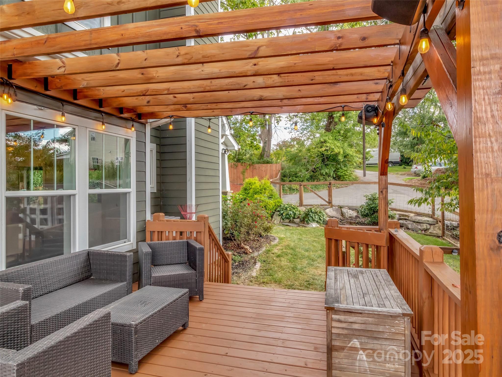 17 Elkmont Terrace Asheville NC 28804