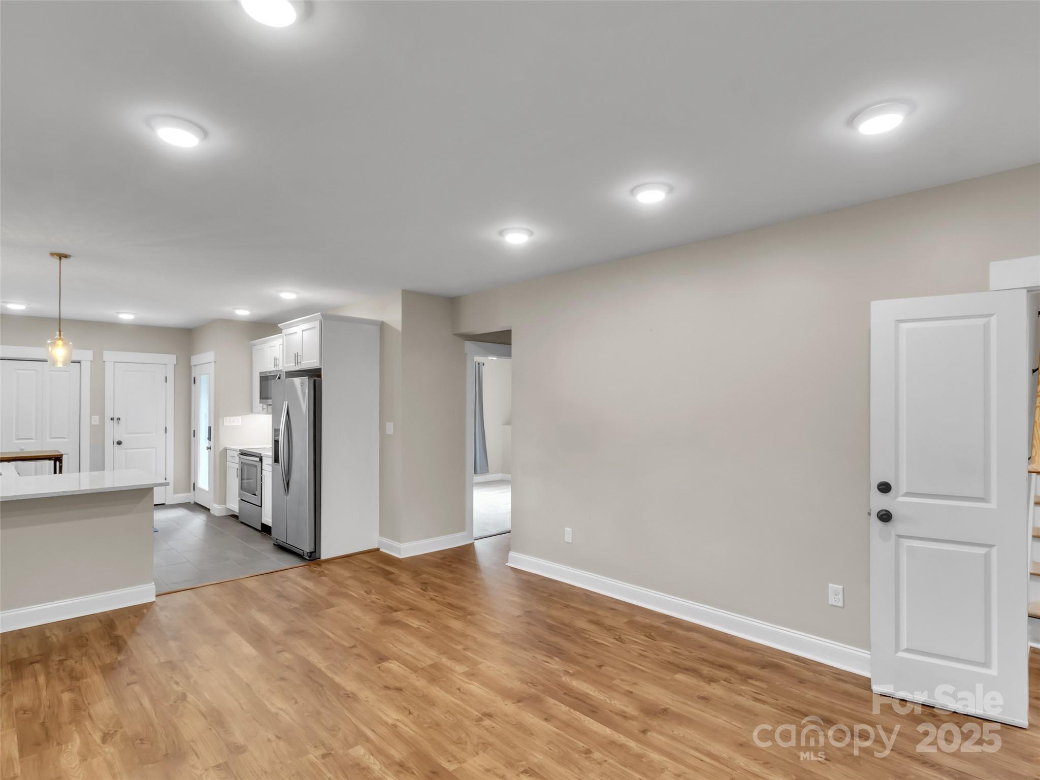 17 Elkmont Terrace Asheville NC 28804