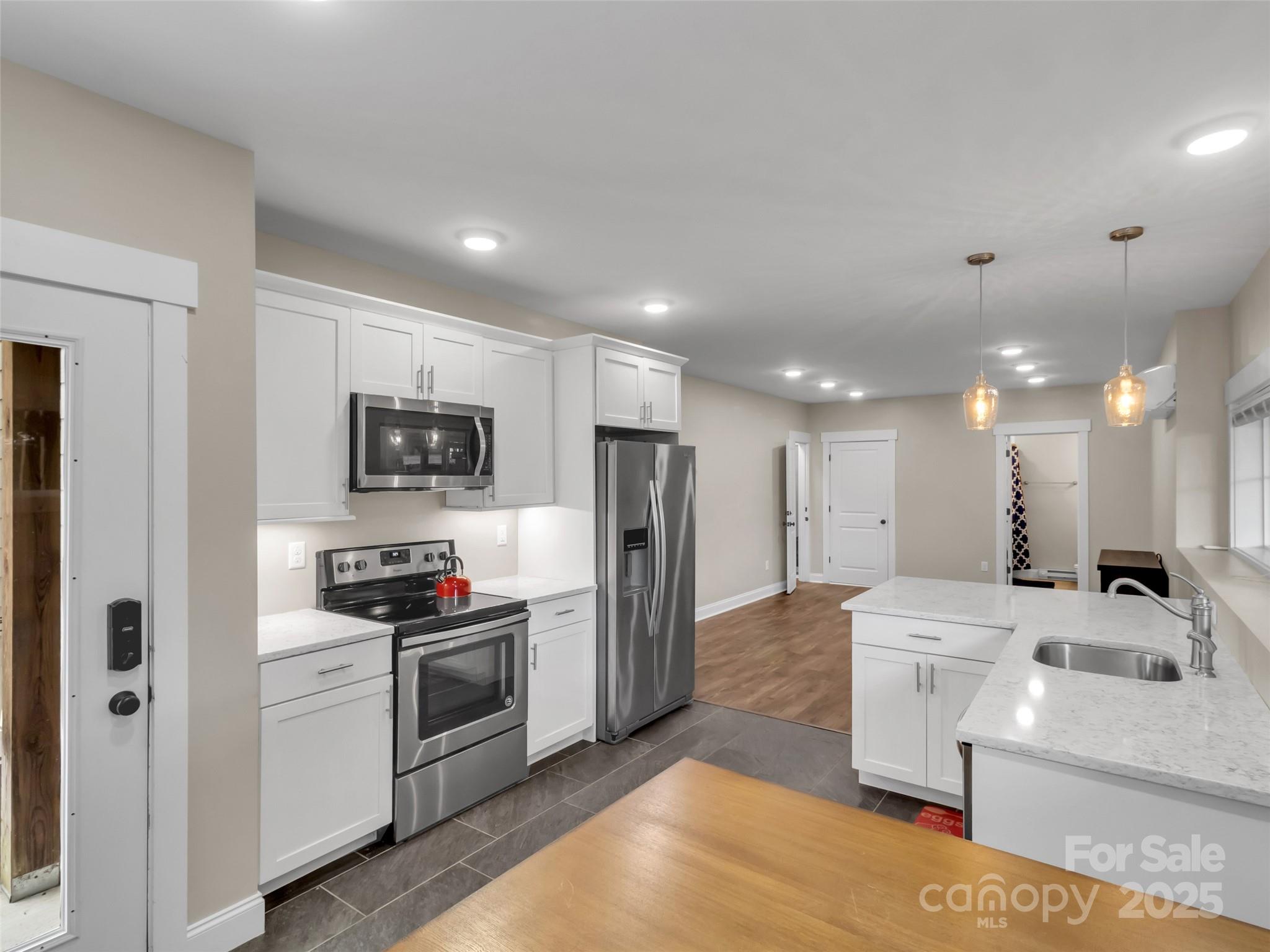 17 Elkmont Terrace Asheville NC 28804