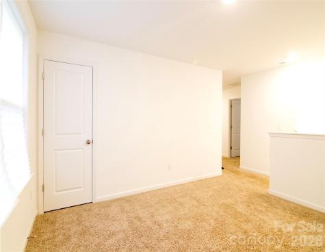 121 Asbury Place Lexington NC 27295