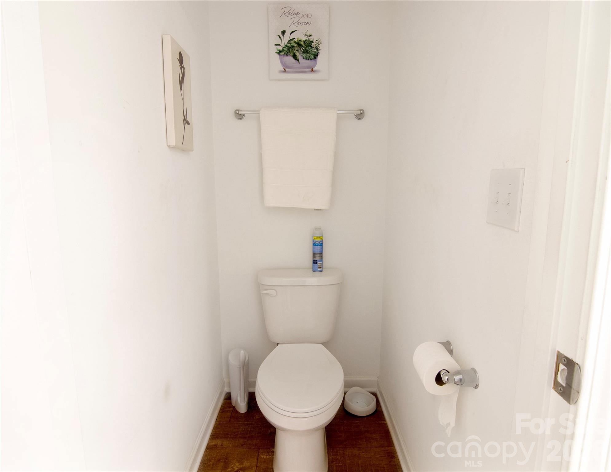 121 Asbury Place Lexington NC 27295