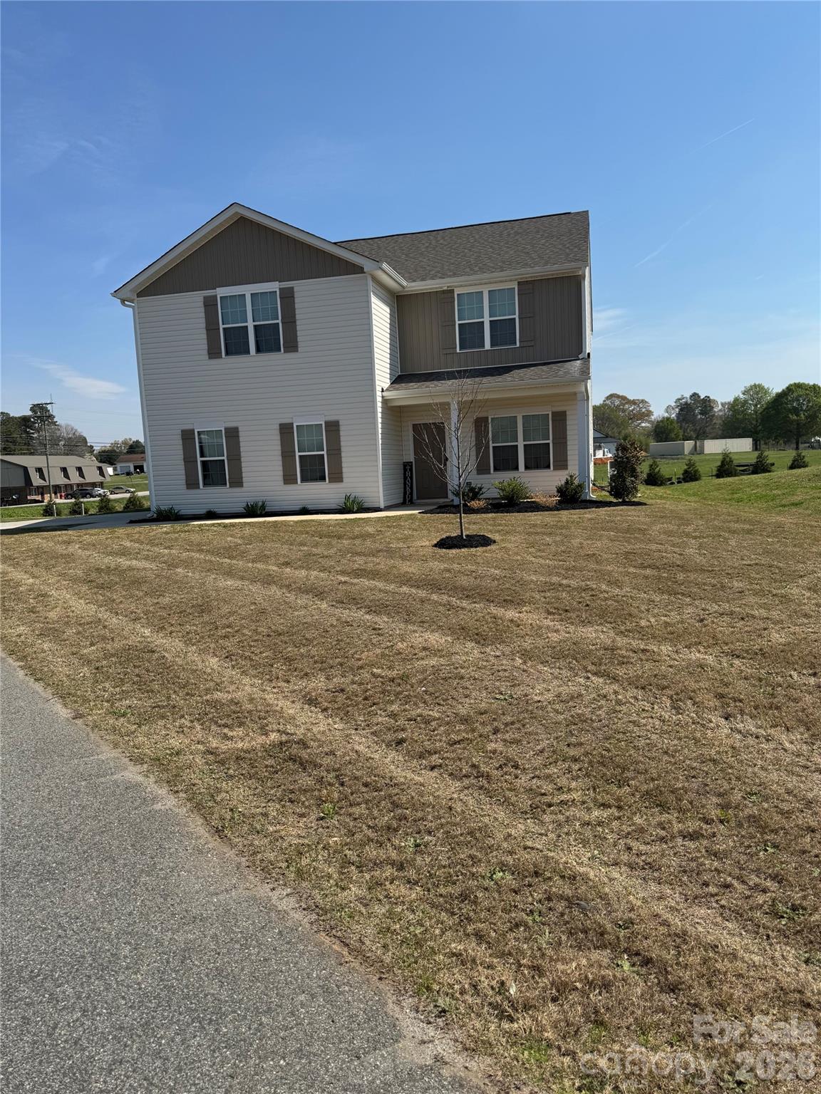 121 Asbury Place Lexington NC 27295