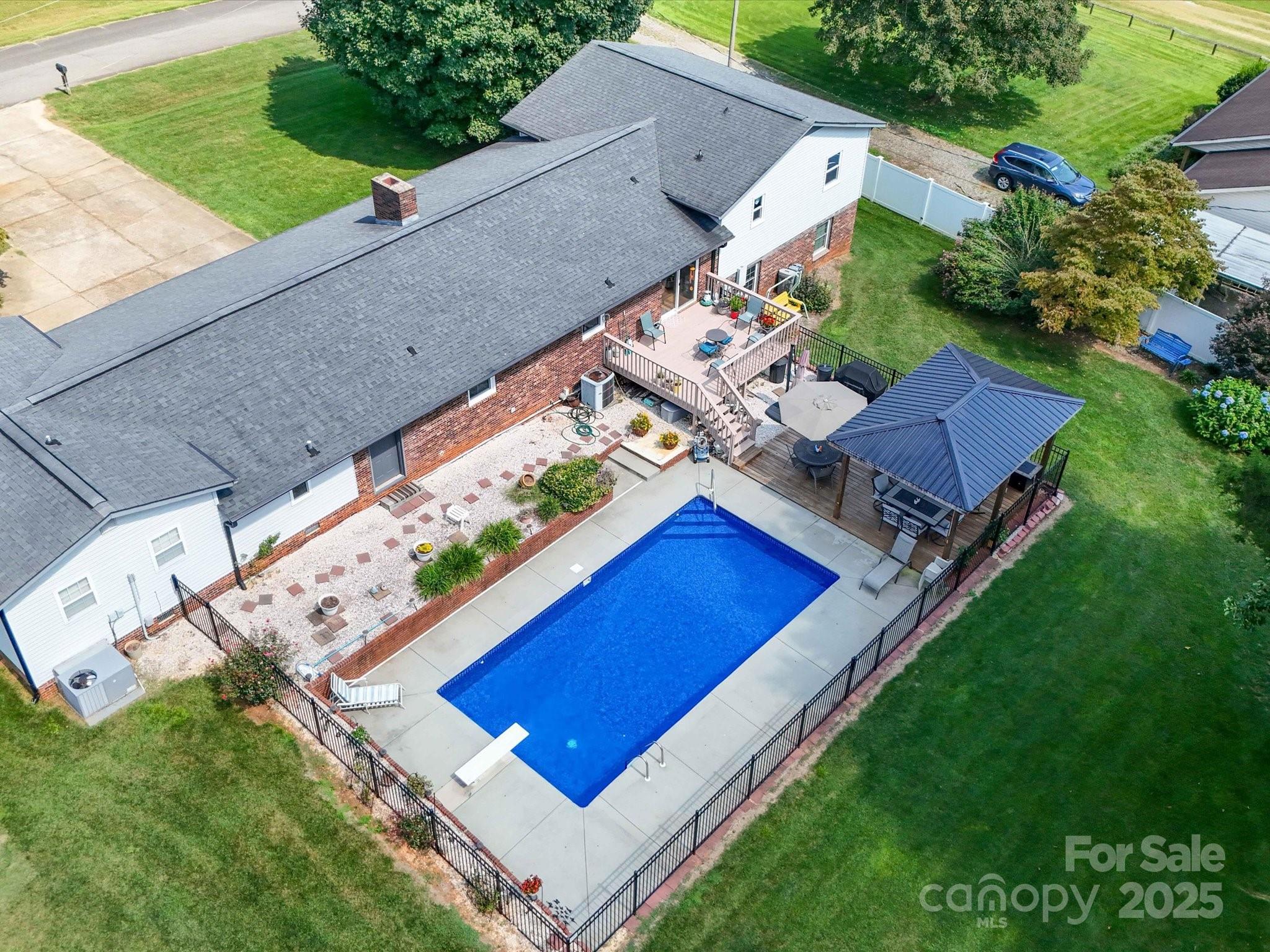 3509 Flint Drive Statesville NC 28677