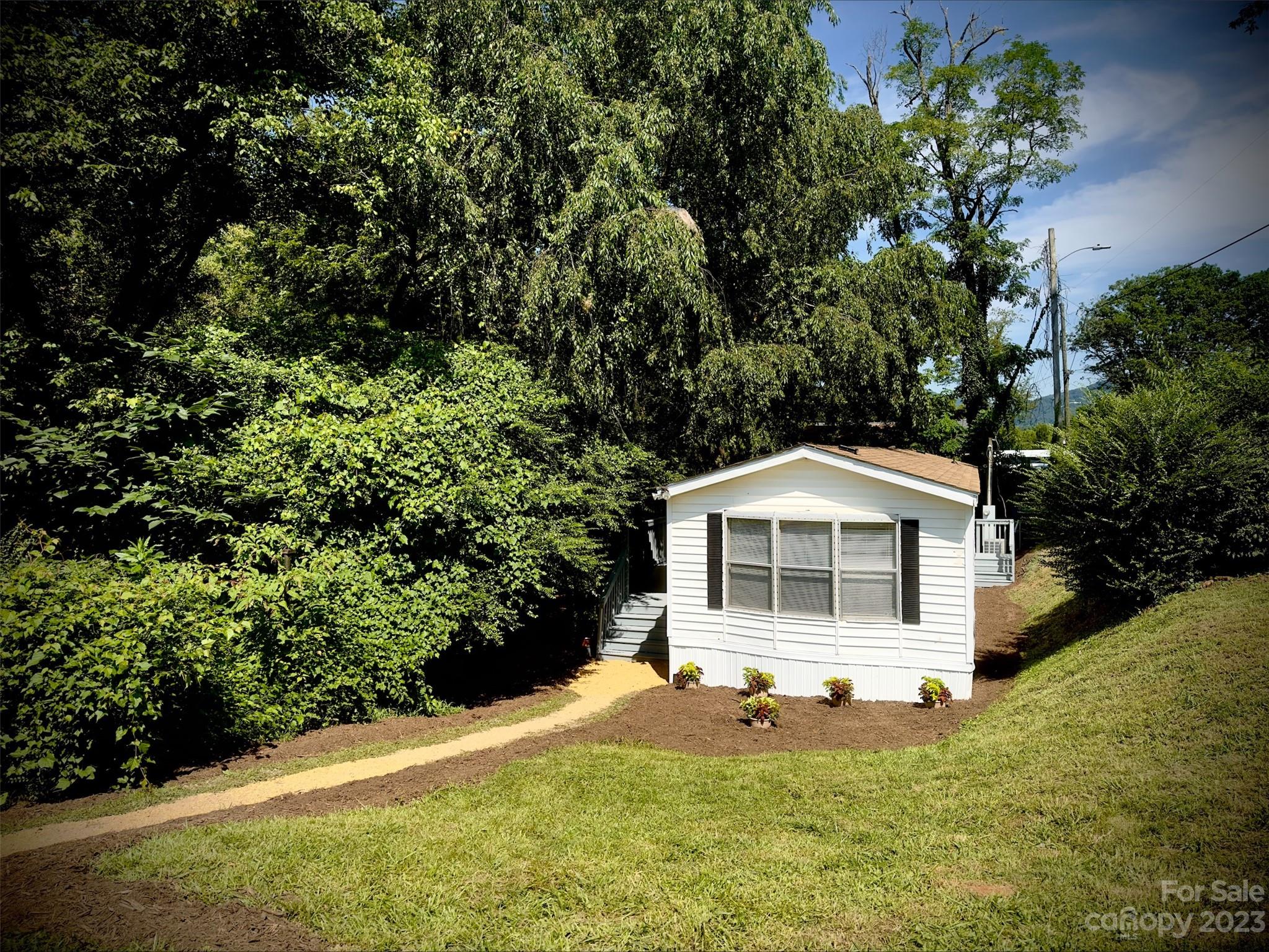 4 Plemmons Street Asheville NC 28806