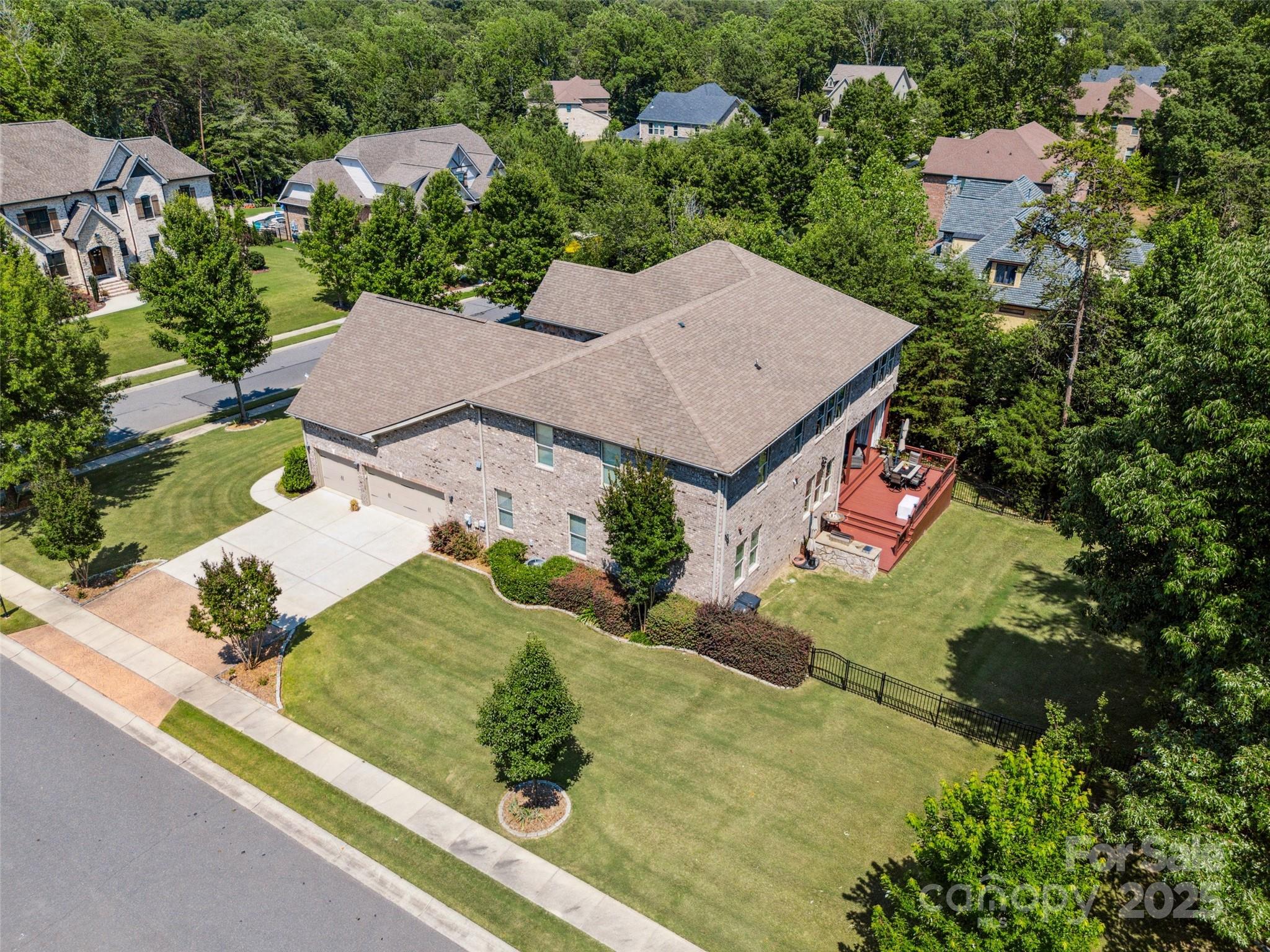 16547 Bastille Drive Charlotte NC 28278