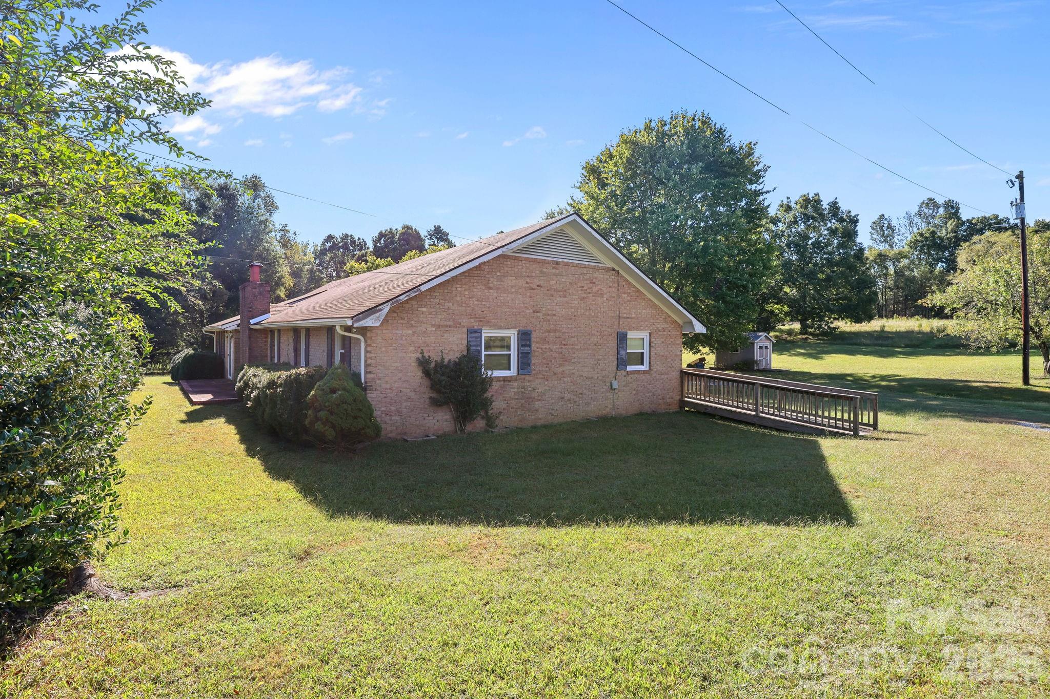 945 Alvin Hough Road Midland NC 28107