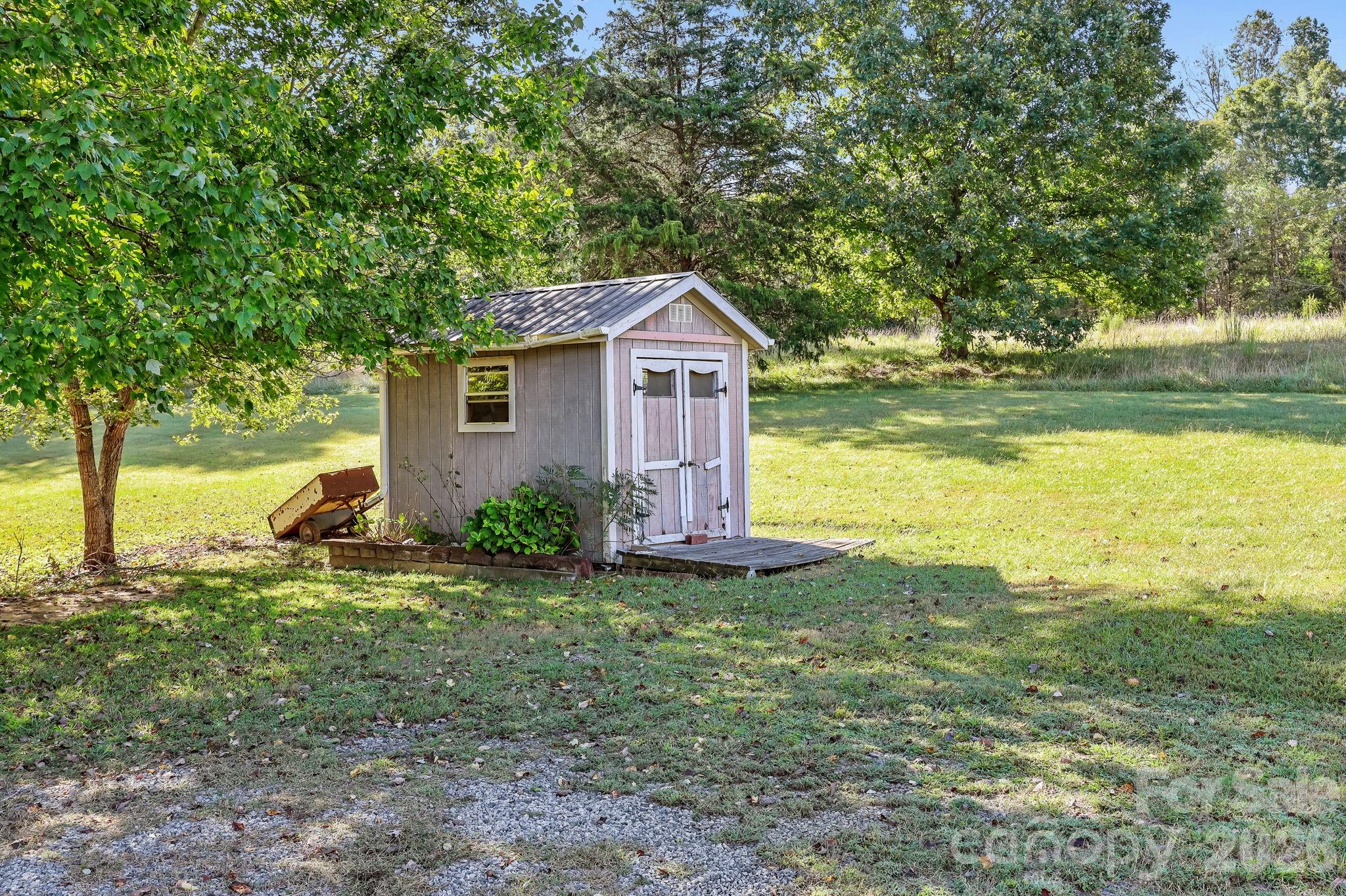 945 Alvin Hough Road Midland NC 28107