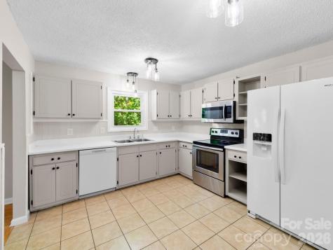 56 Knoll Ridge Drive Asheville NC 28804