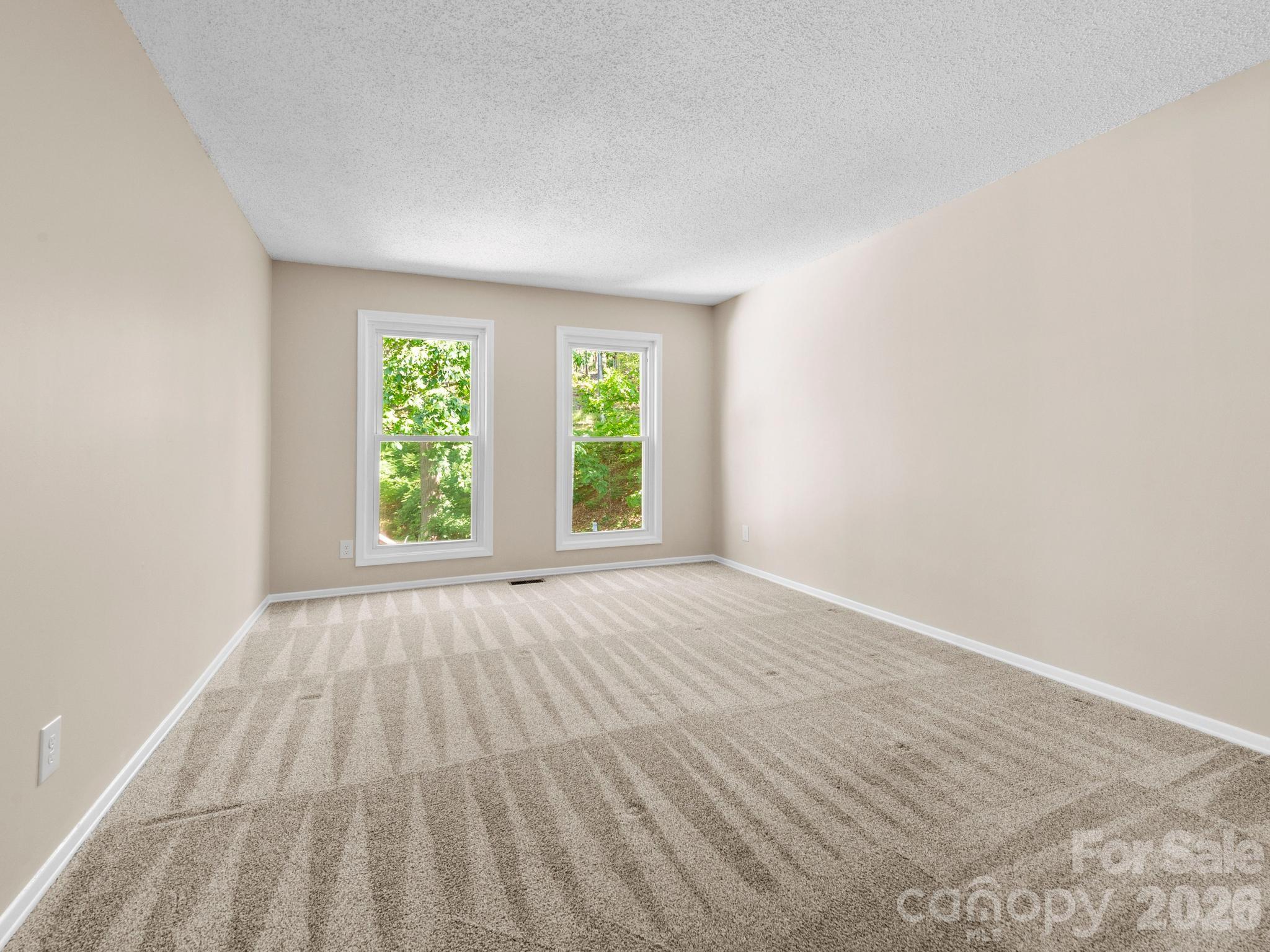 56 Knoll Ridge Drive Asheville NC 28804