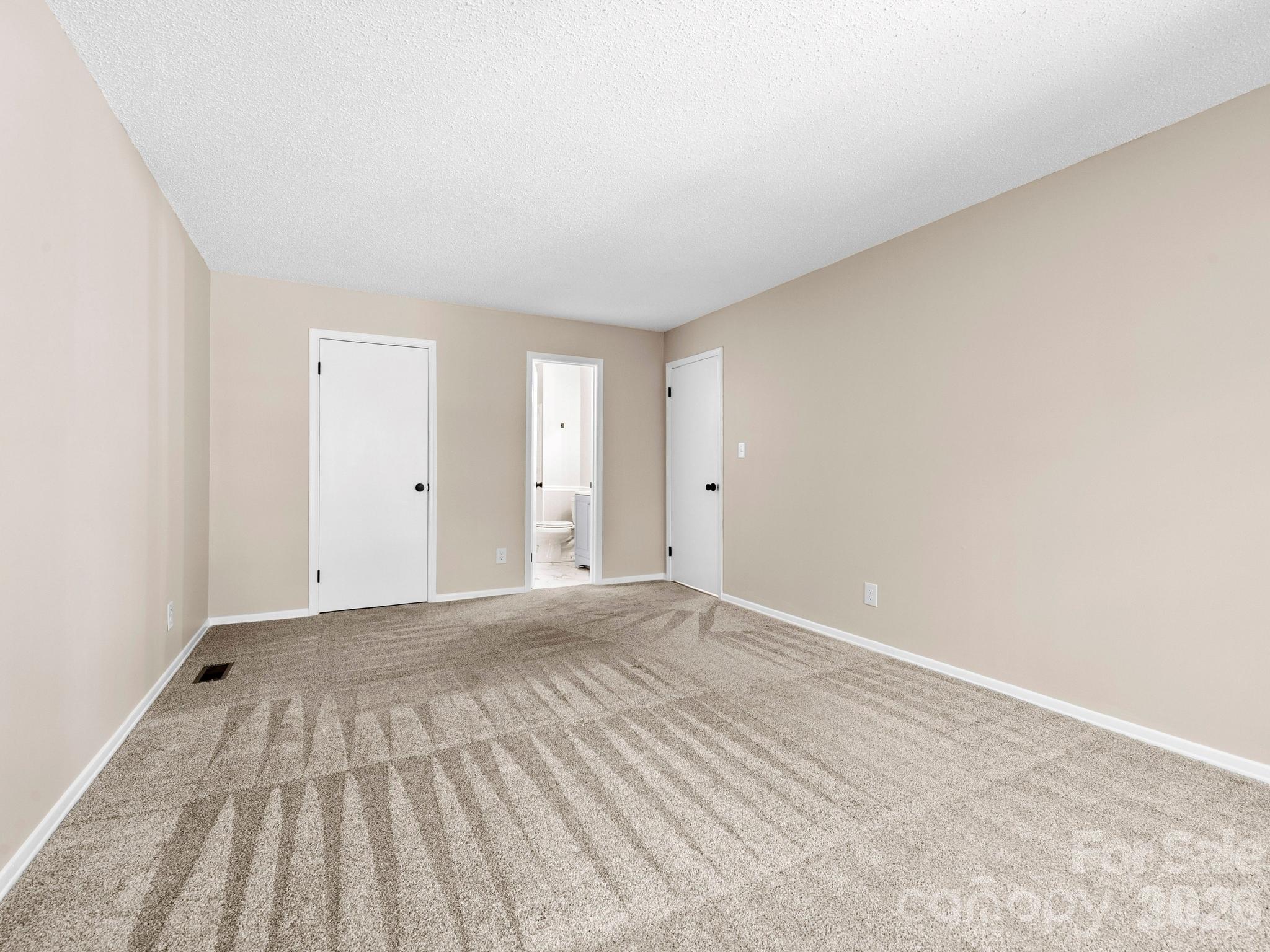 56 Knoll Ridge Drive Asheville NC 28804