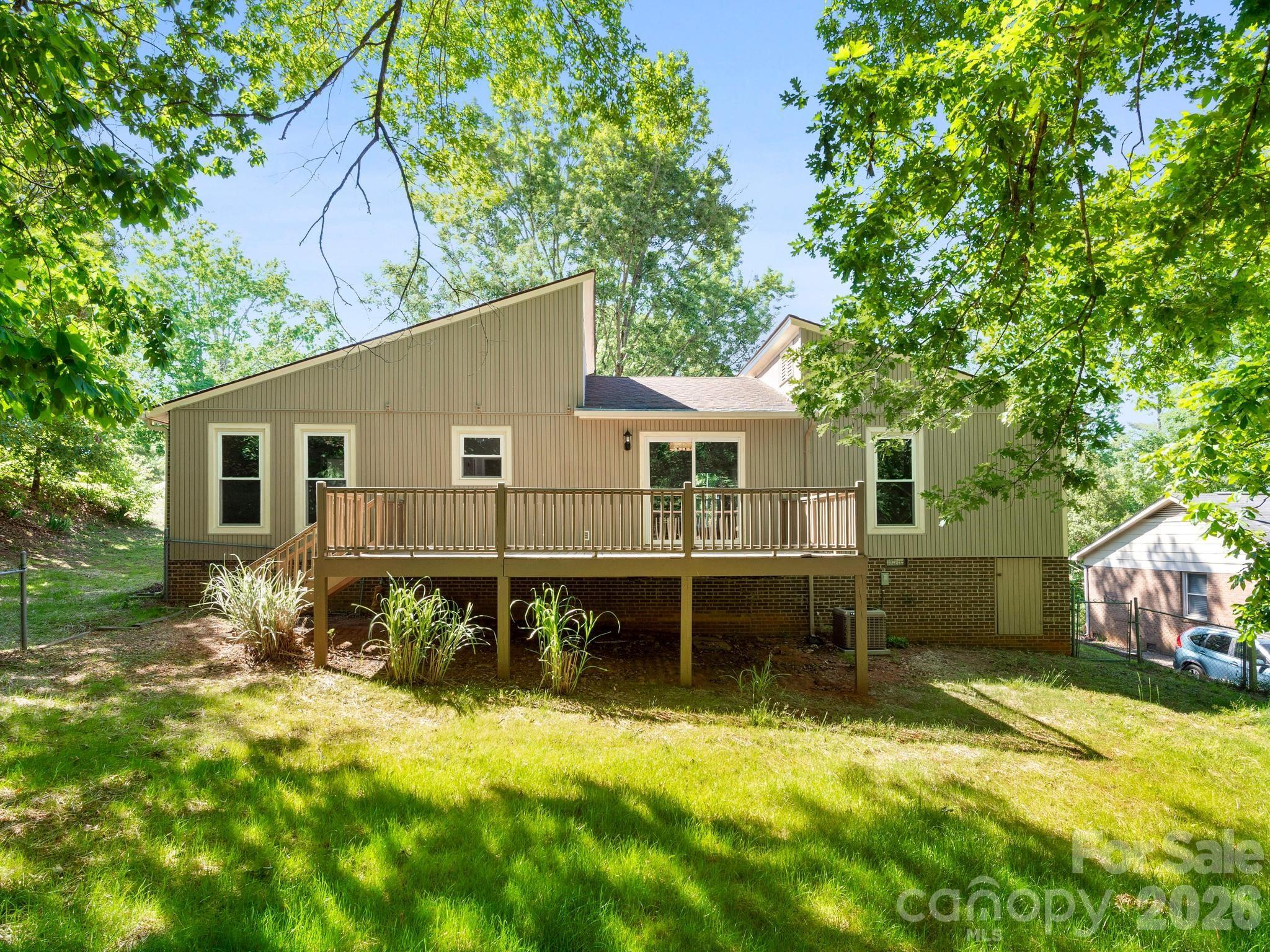 56 Knoll Ridge Drive Asheville NC 28804